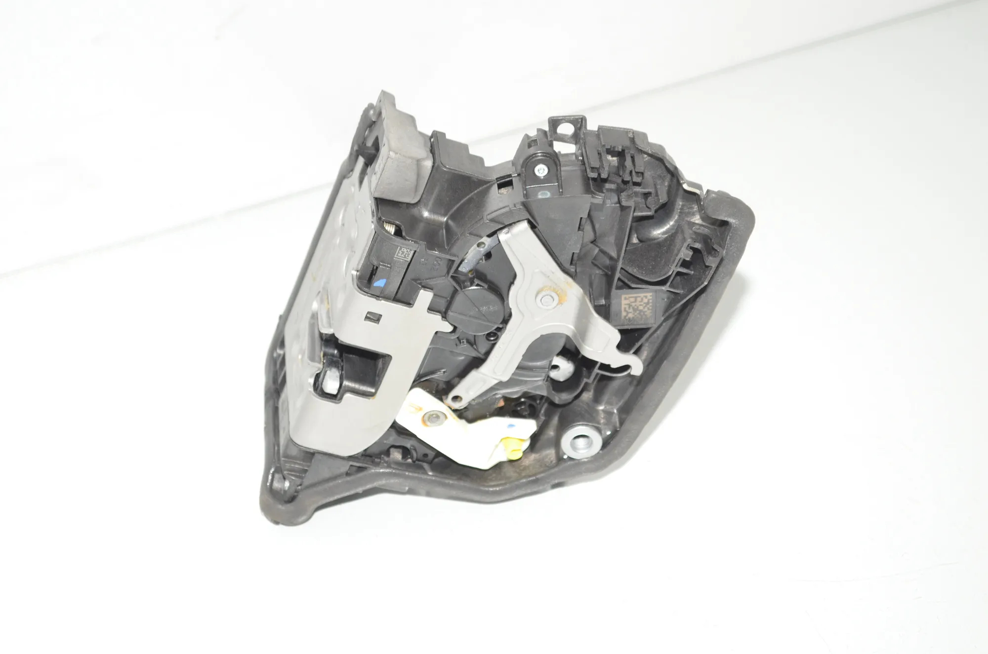 Rear Right Door Lock – OEM 7362794 · BMW iX3 (G08) BMW iX3 (G08) 2022 – 2
