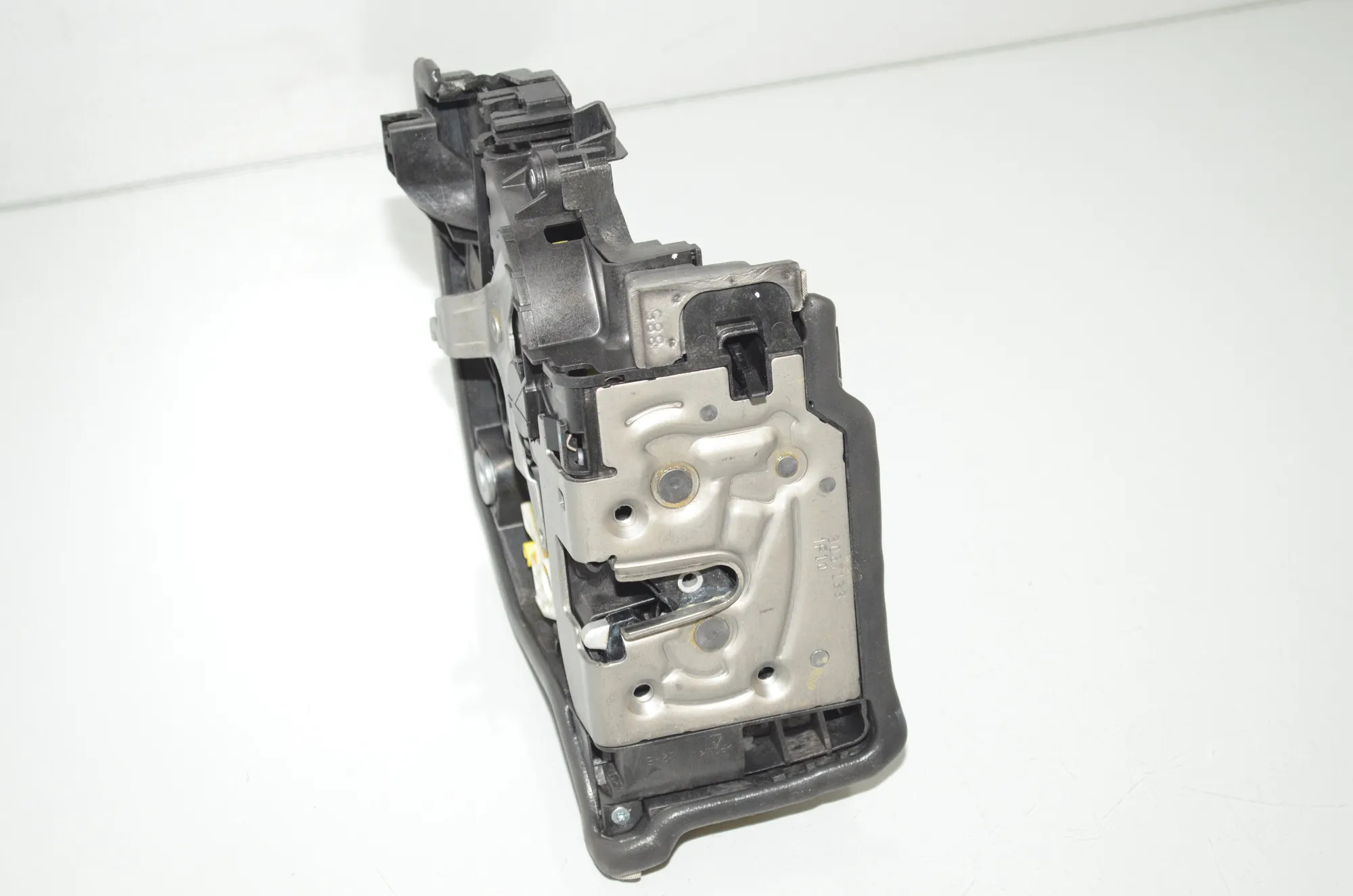 Rear Left Door Lock – OEM 7362793 · BMW iX3 (G08) BMW iX3 (G08) 2022 – 3