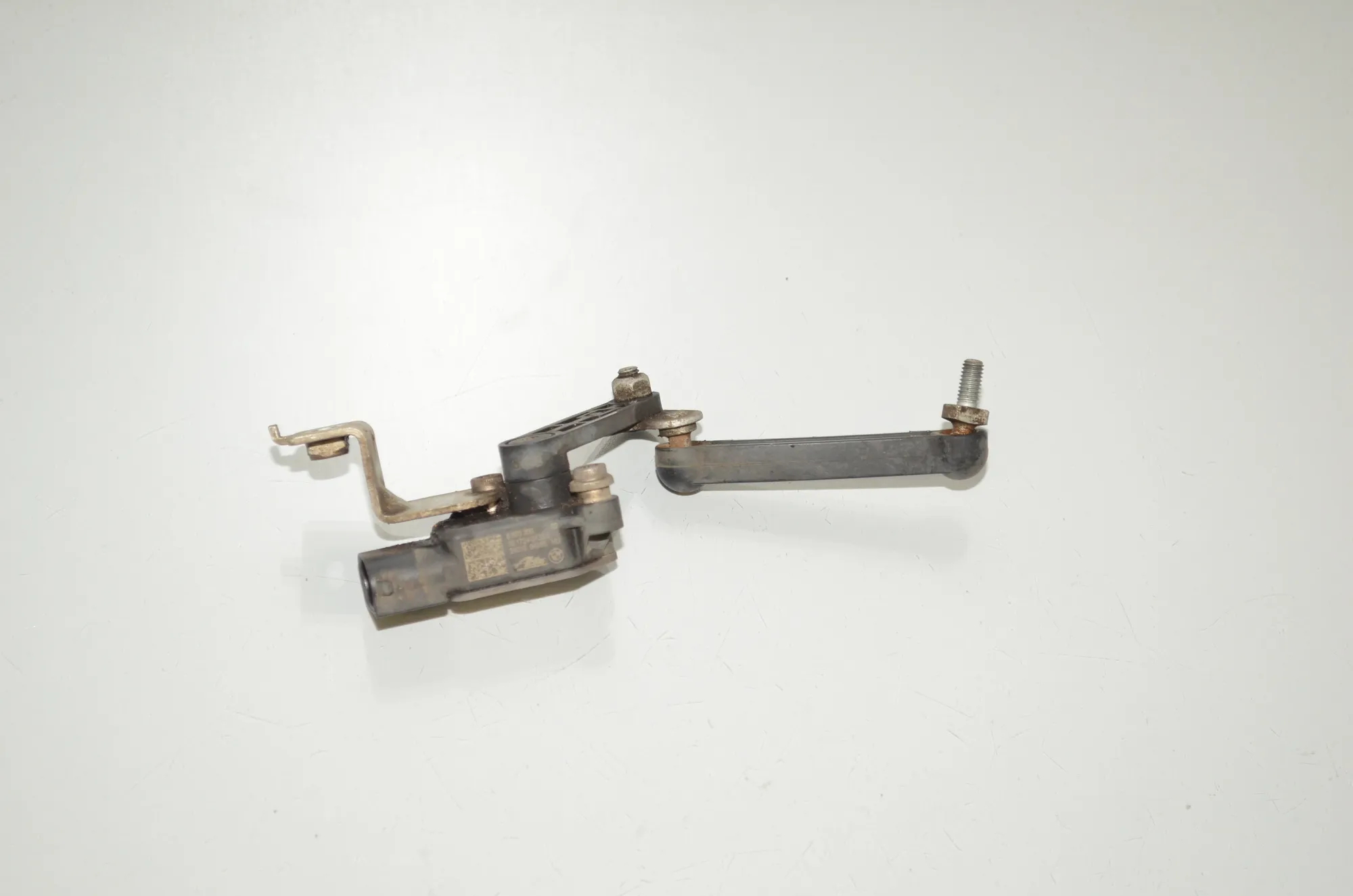 Front Left Height Level Sensor – OEM 6854863 · BMW X6 (F16, F86) M 50 d 2016