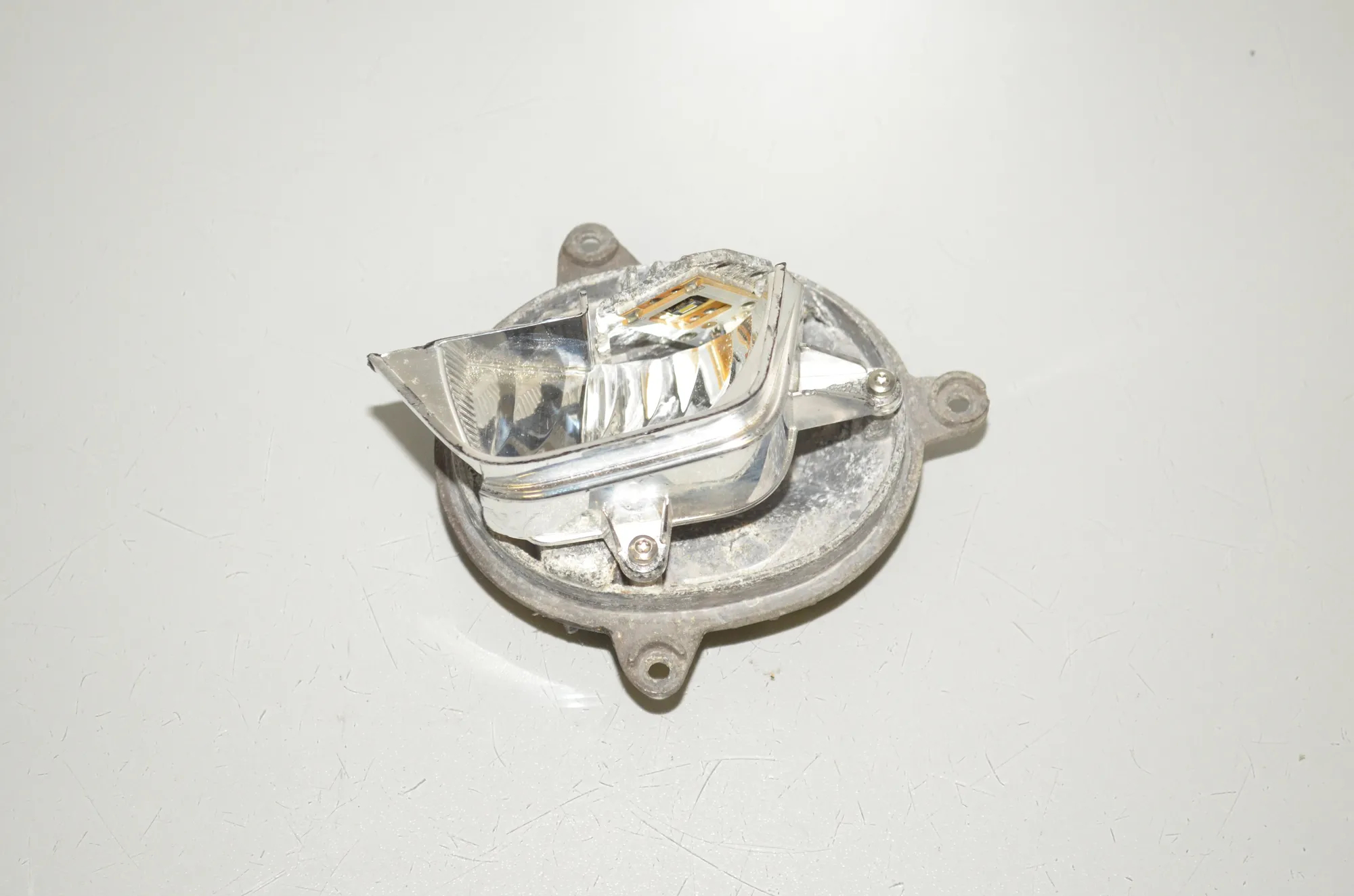 LED Lights Control Unit – OEM 7381449 · BMW X6 (F16, F86) M 50 d 2016 – 4