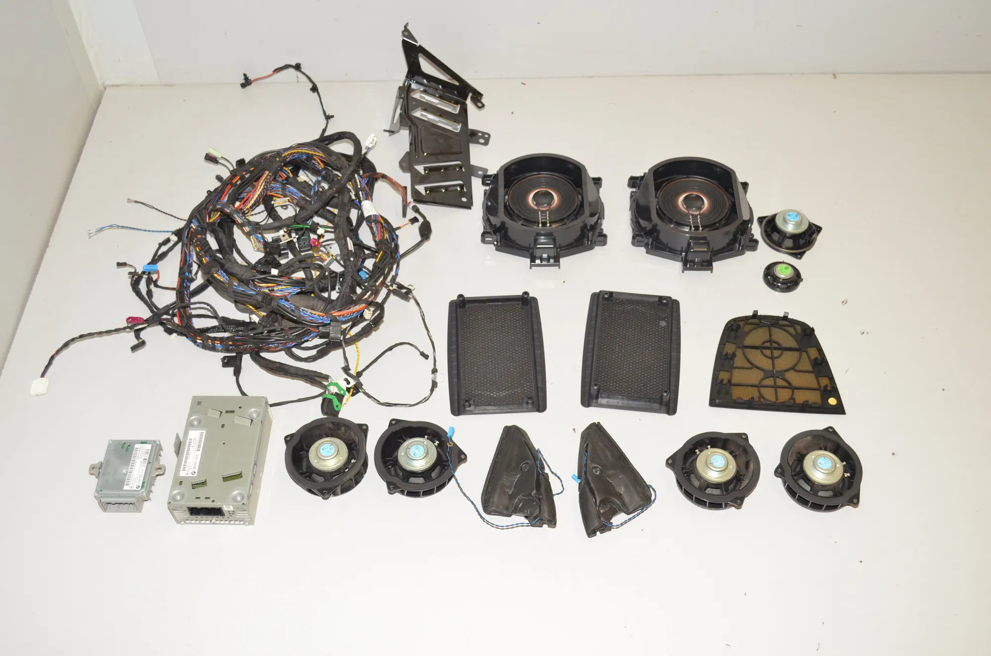 Sound Audio System Set – OEM 9351979 · BMW X6 (F16, F86) M 50 d 2016 – 4