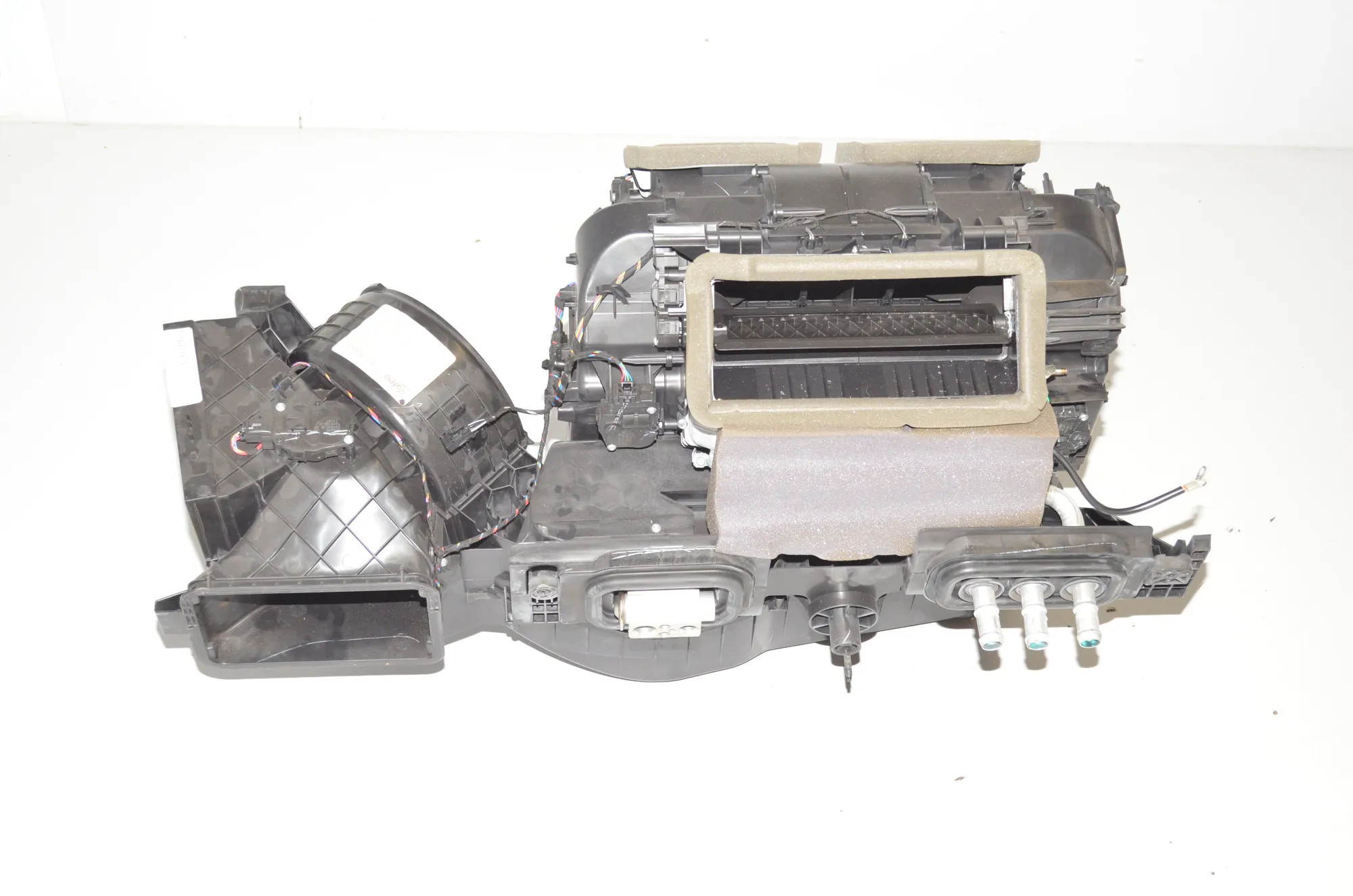 Interior Heater – OEM 6806539 · BMW X6 (F16, F86) M 50 d 2016