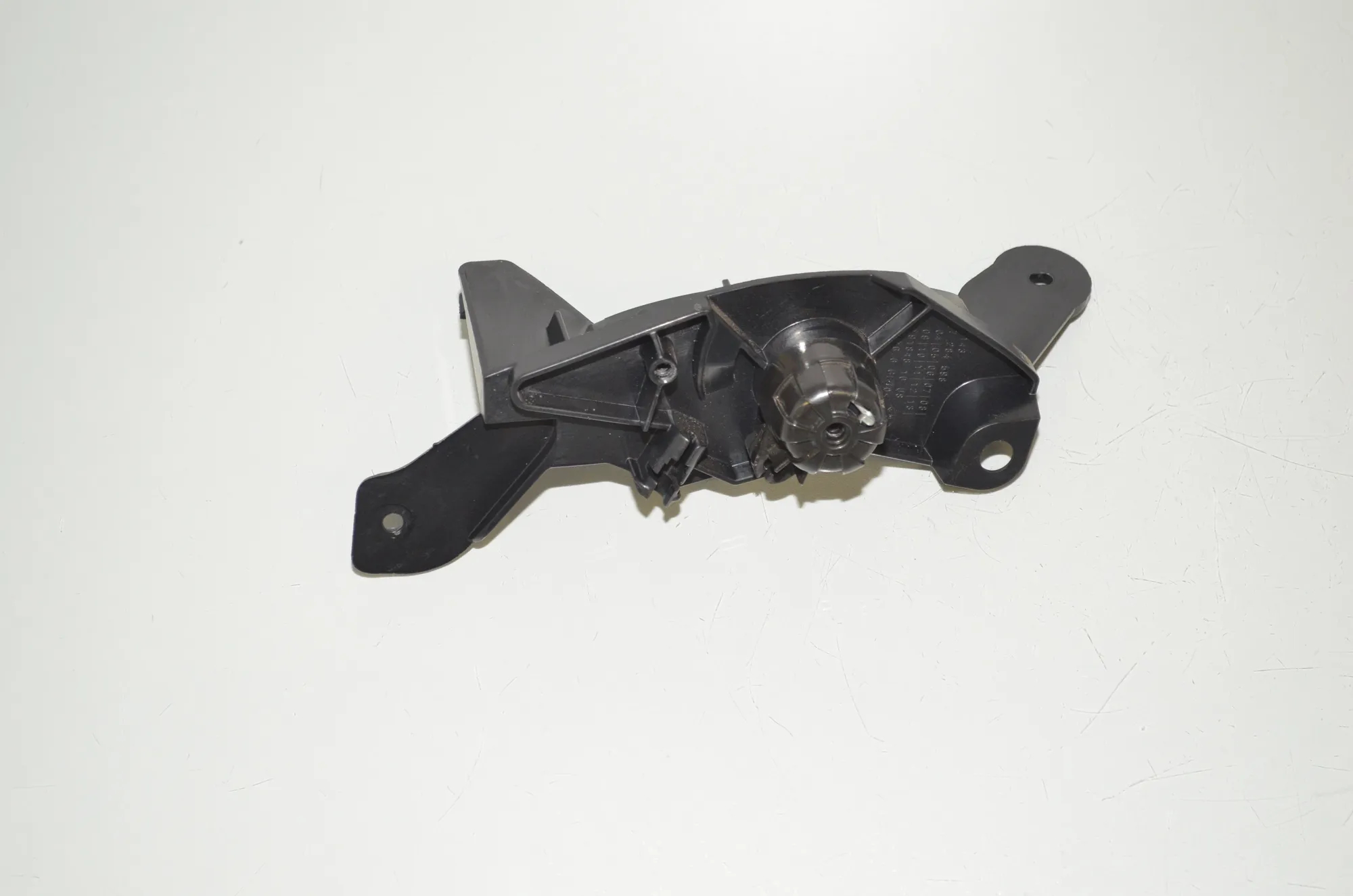 Bonnet Release Handle – OEM 7284598 · BMW X6 (F16, F86) M 50 d 2016 – 3