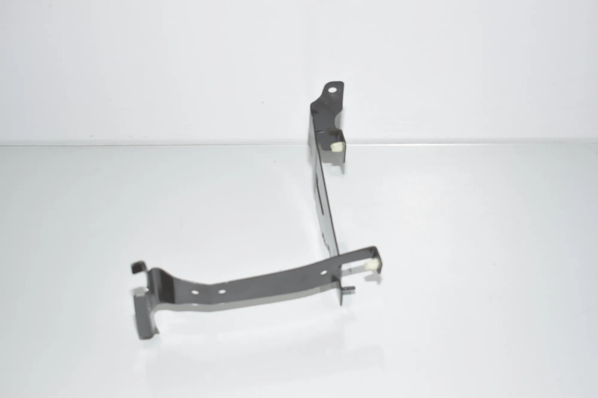 Bracket – OEM 61603C258 · BMW X6 (F16, F86) M 50 d 2016 – 2