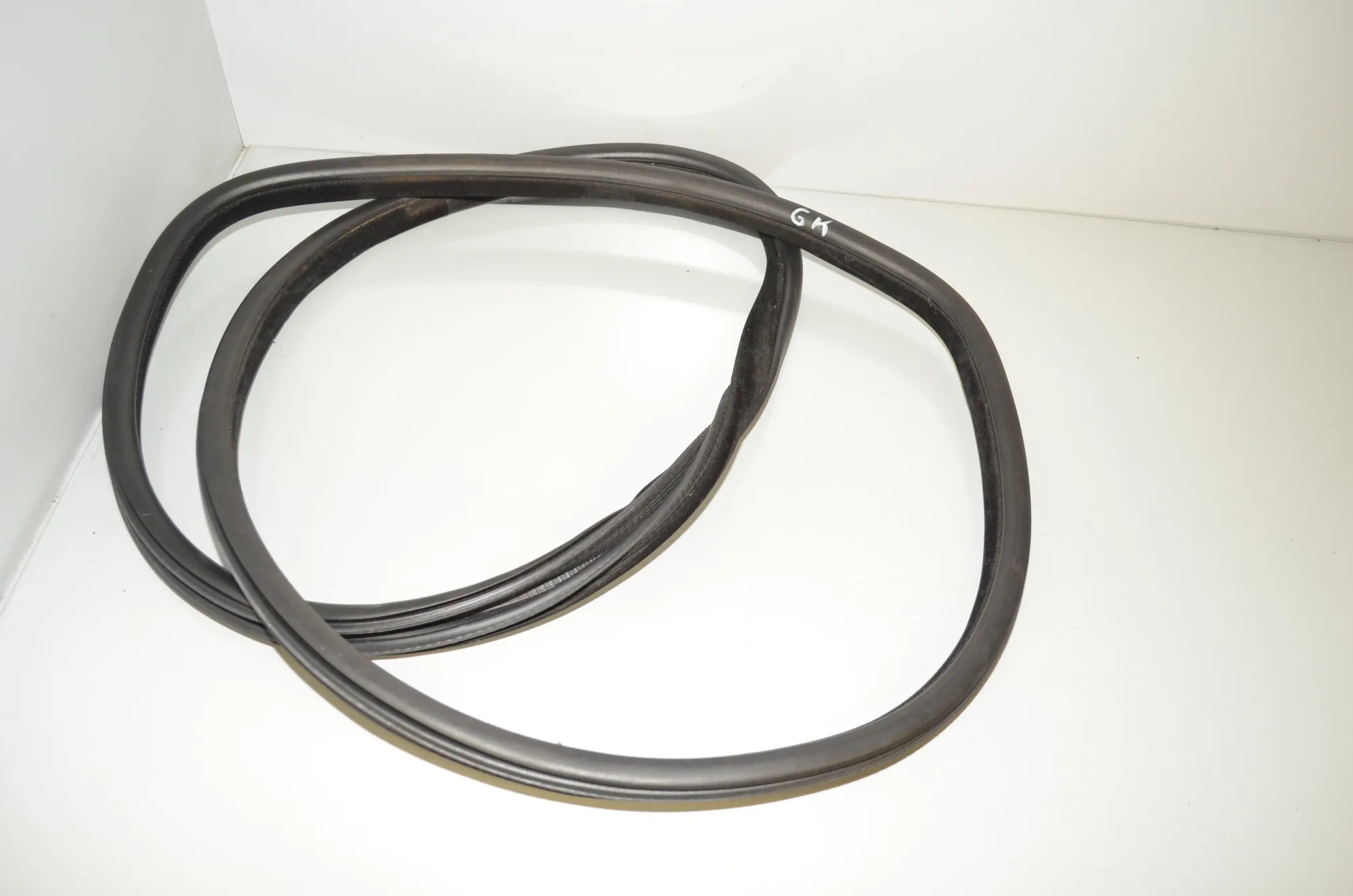 Rear Left Door Seal Rubber – OEM 51727317812 · BMW X6 (F16, F86) M 50 d 2016