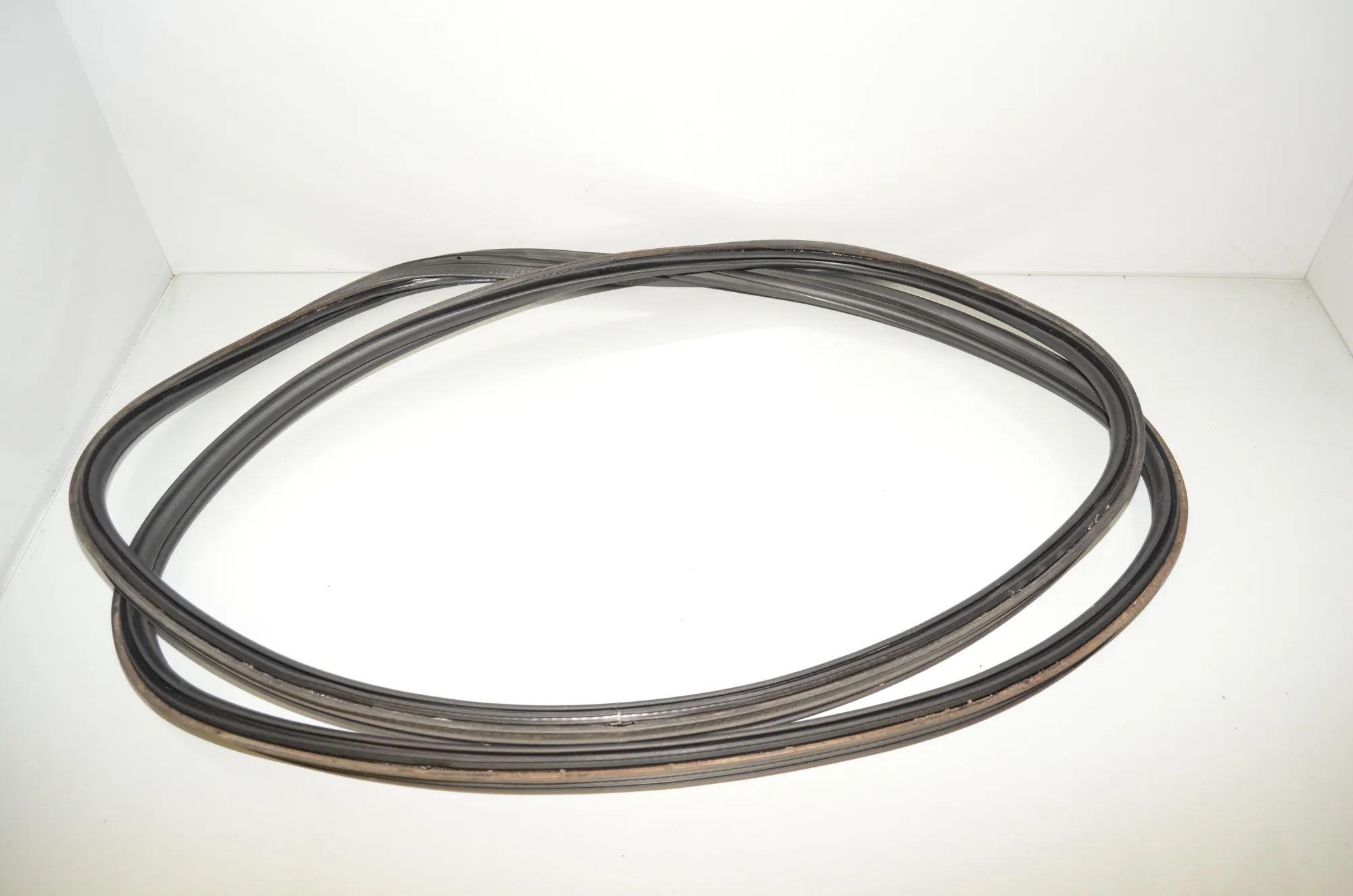 Tailgate Rubber Seal – OEM 7454915 · BMW X6 (F16, F86) M 50 d 2016 – 3