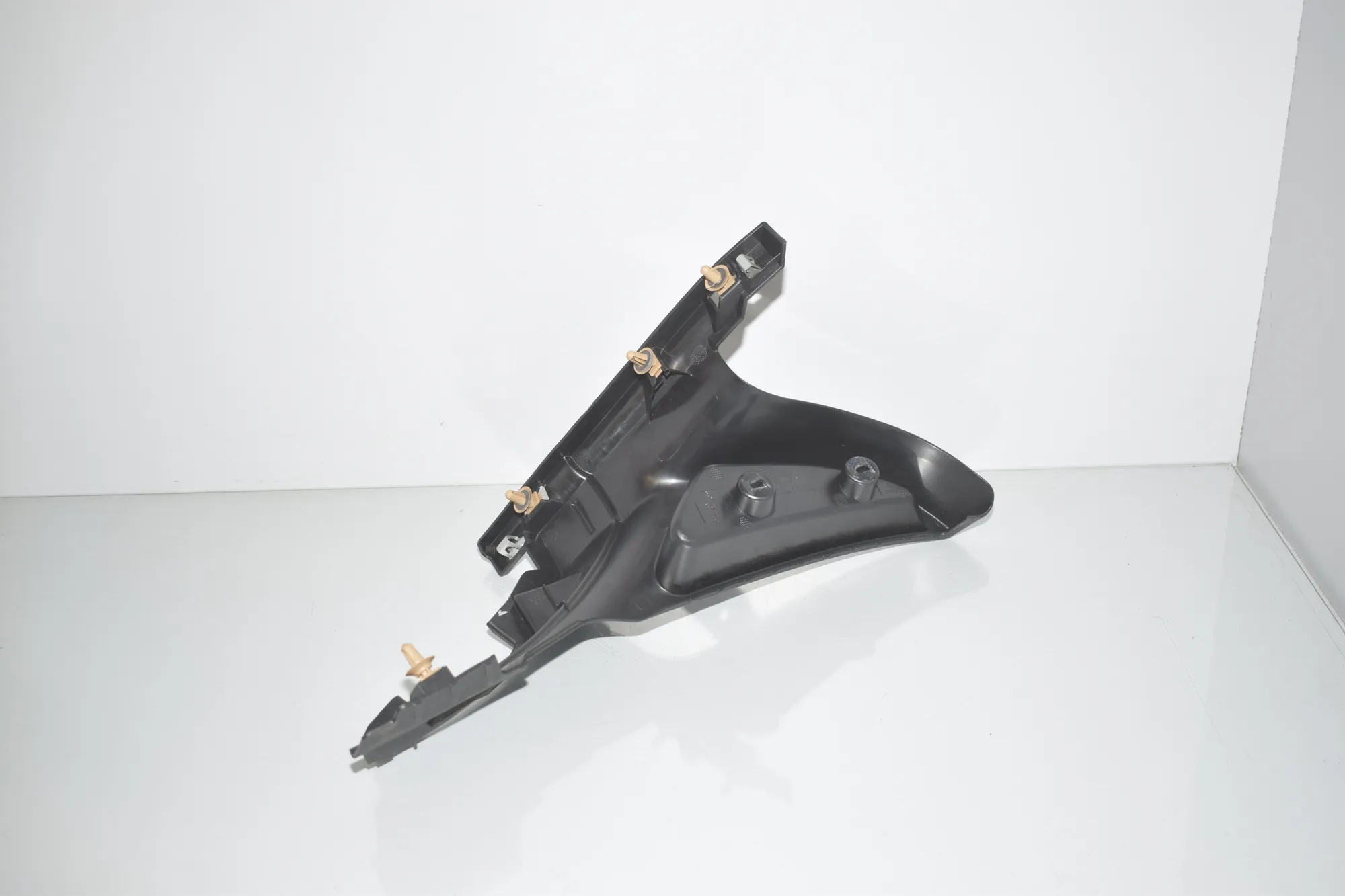 Rear Right Interior Step Trim – OEM 7328268 · BMW X6 (F16, F86) M 50 d 2016 – 4