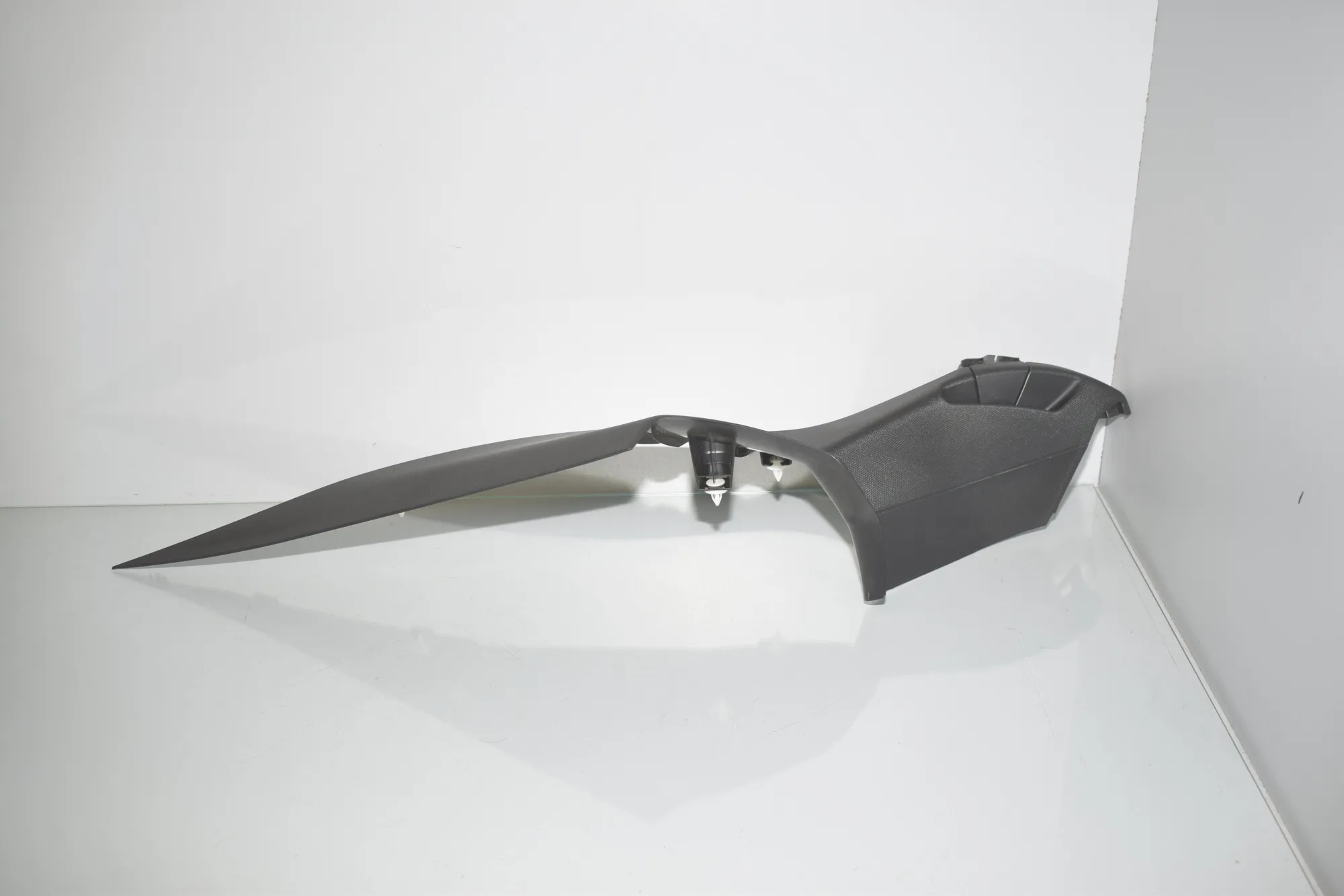 Right Side B Pillar Trim – OEM 7324926 · BMW X6 (F16, F86) M 50 d 2016 – 4