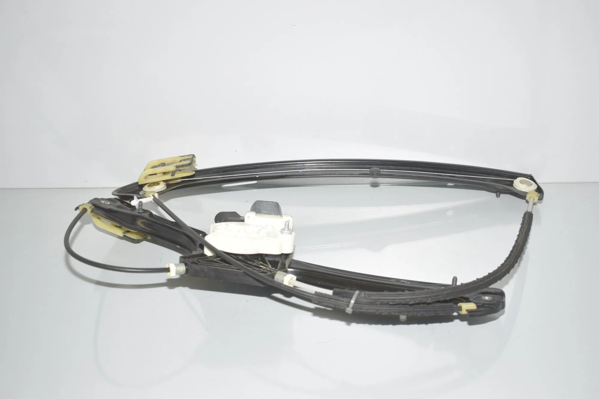 Front Right Door Window Regulator – OEM 7292904 · BMW X6 (F16, F86) M 50 d 2016 – 3