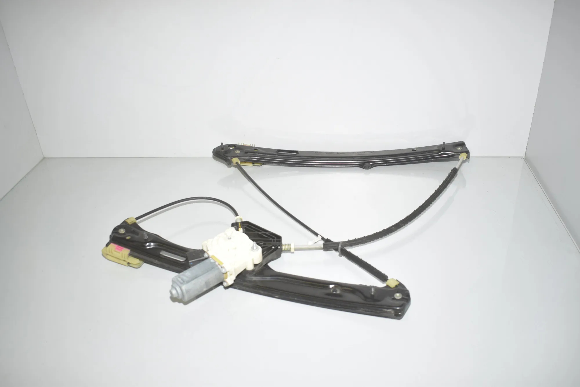 Front Left Door Window Regulator – OEM 7292903 · BMW X6 (F16, F86) M 50 d 2016 – 3