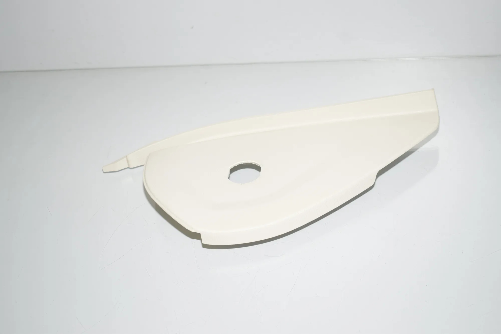 Dashboard Side Trim – OEM 9288826 · BMW X6 (F16, F86) M 50 d 2016 – 2