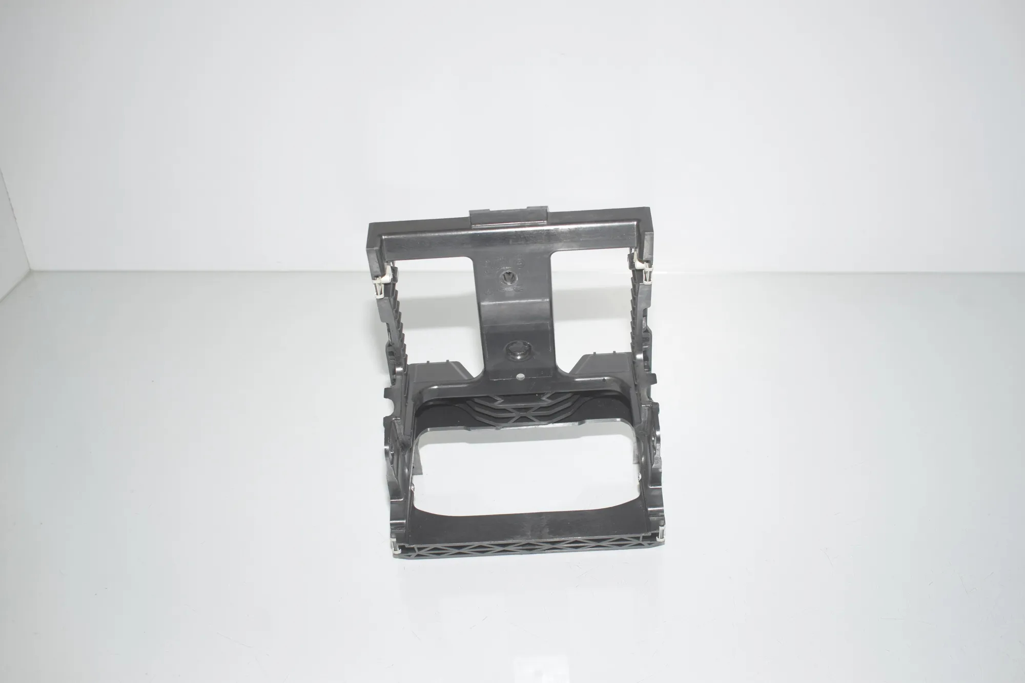 Bracket – OEM 9267954 · BMW X6 (F16, F86) M 50 d 2016 – 4
