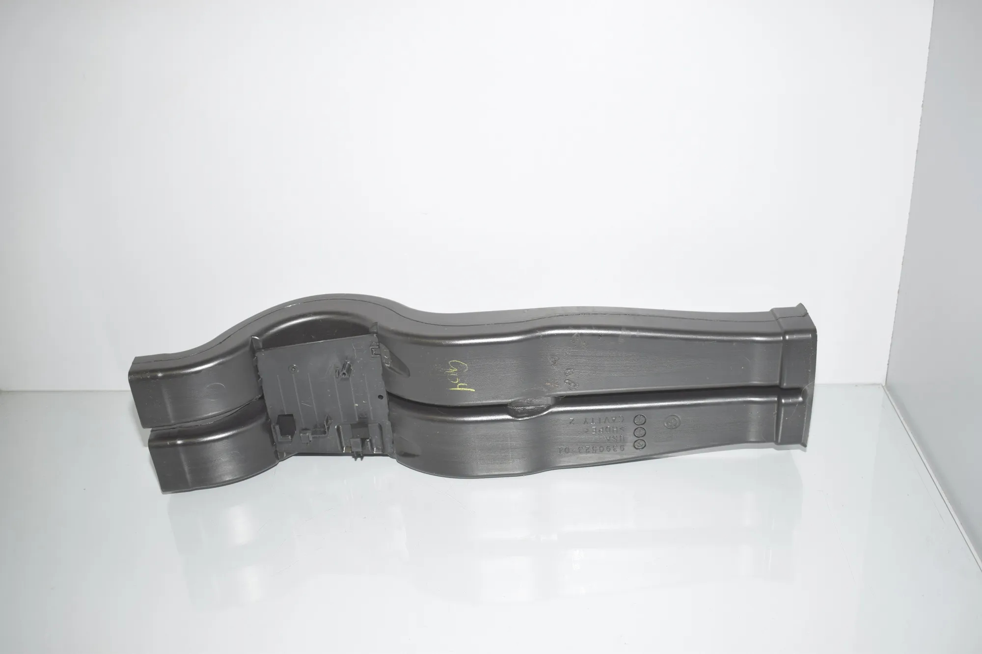 Interior Air Duct Channel – OEM 9390523 · BMW X6 (F16, F86) M 50 d 2016 – 2