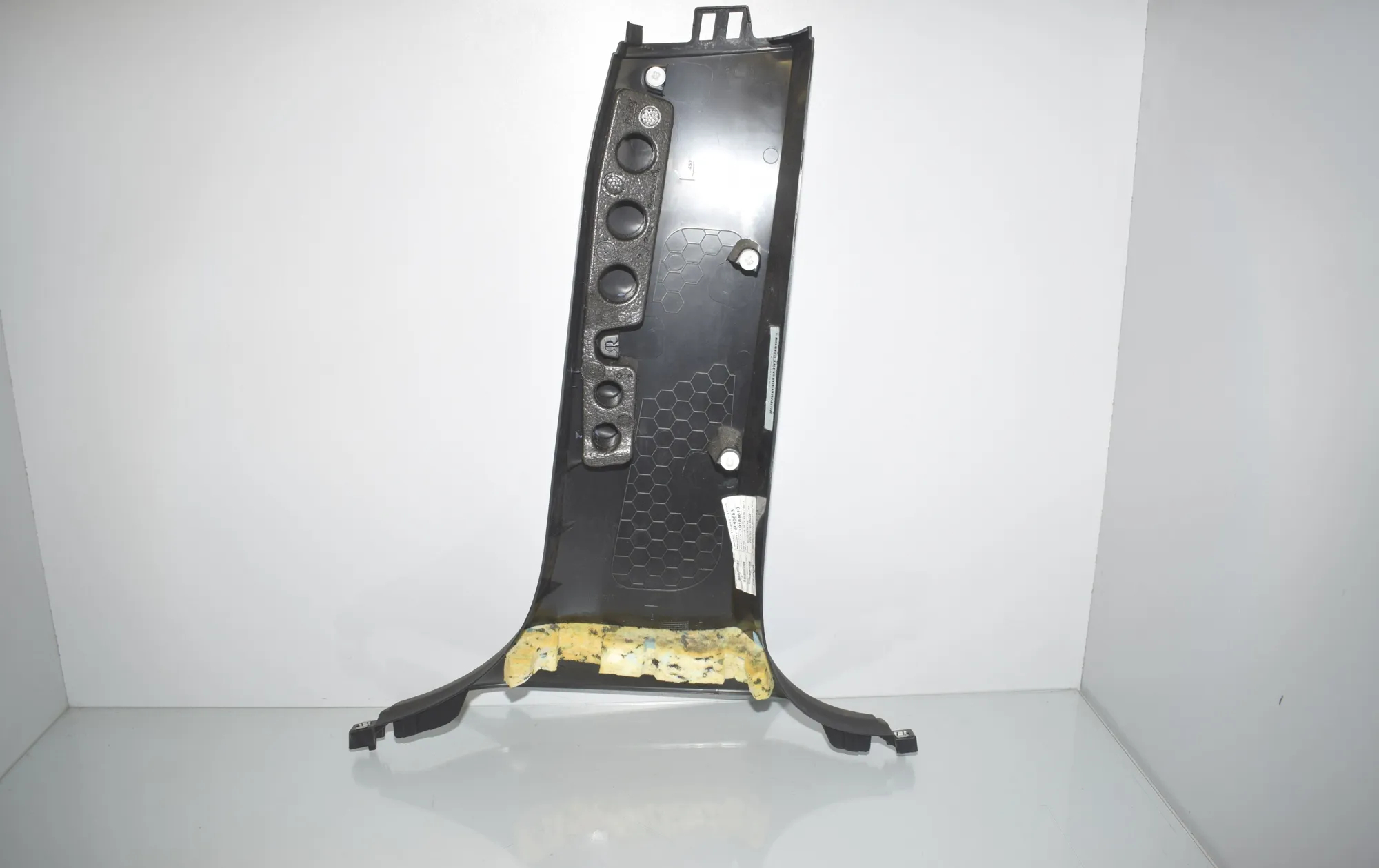Left Side B Pillar Trim – OEM 7324913 · BMW X6 (F16, F86) M 50 d 2016 – 3
