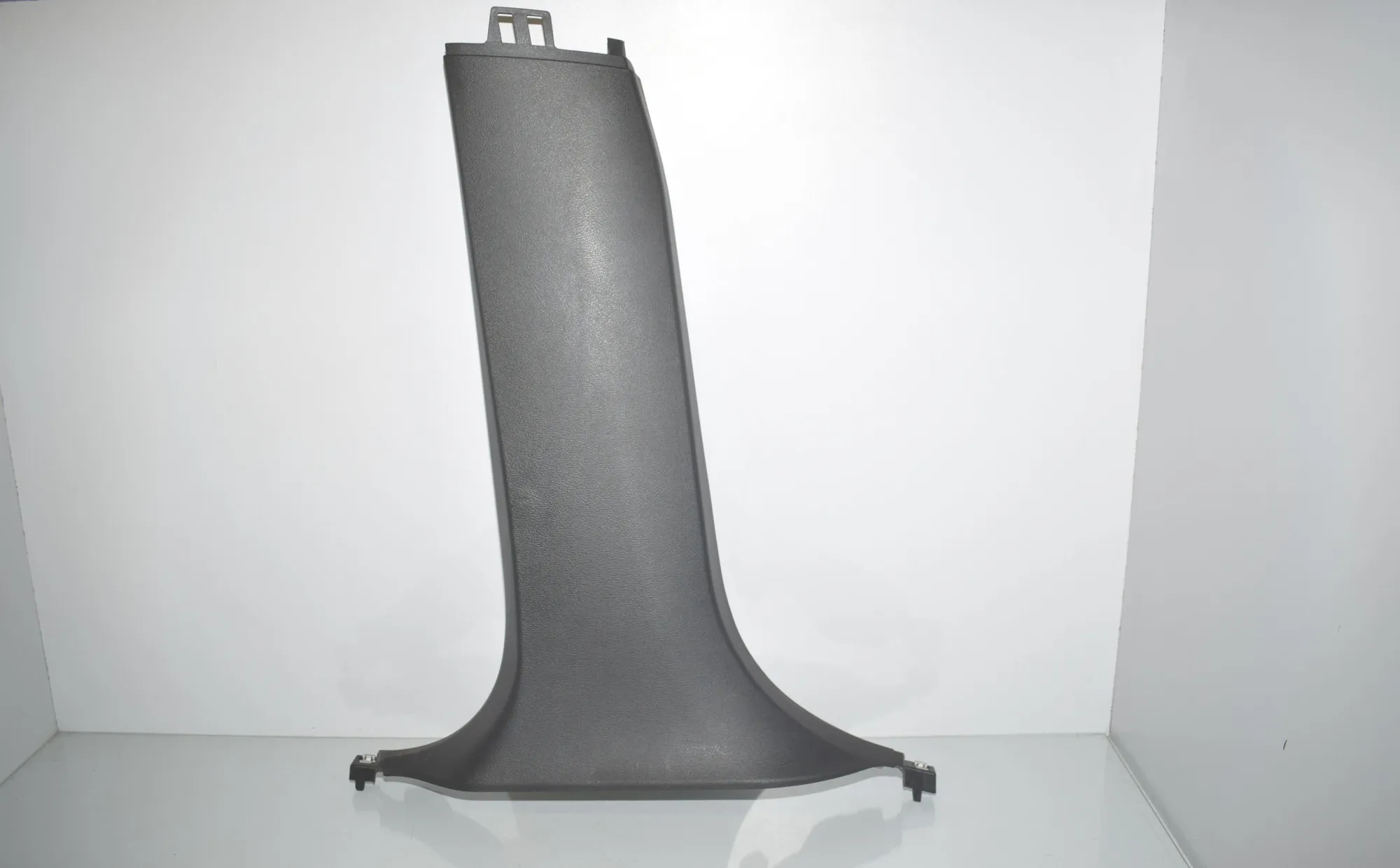 Left Side B Pillar Trim – OEM 7324913 · BMW X6 (F16, F86) M 50 d 2016