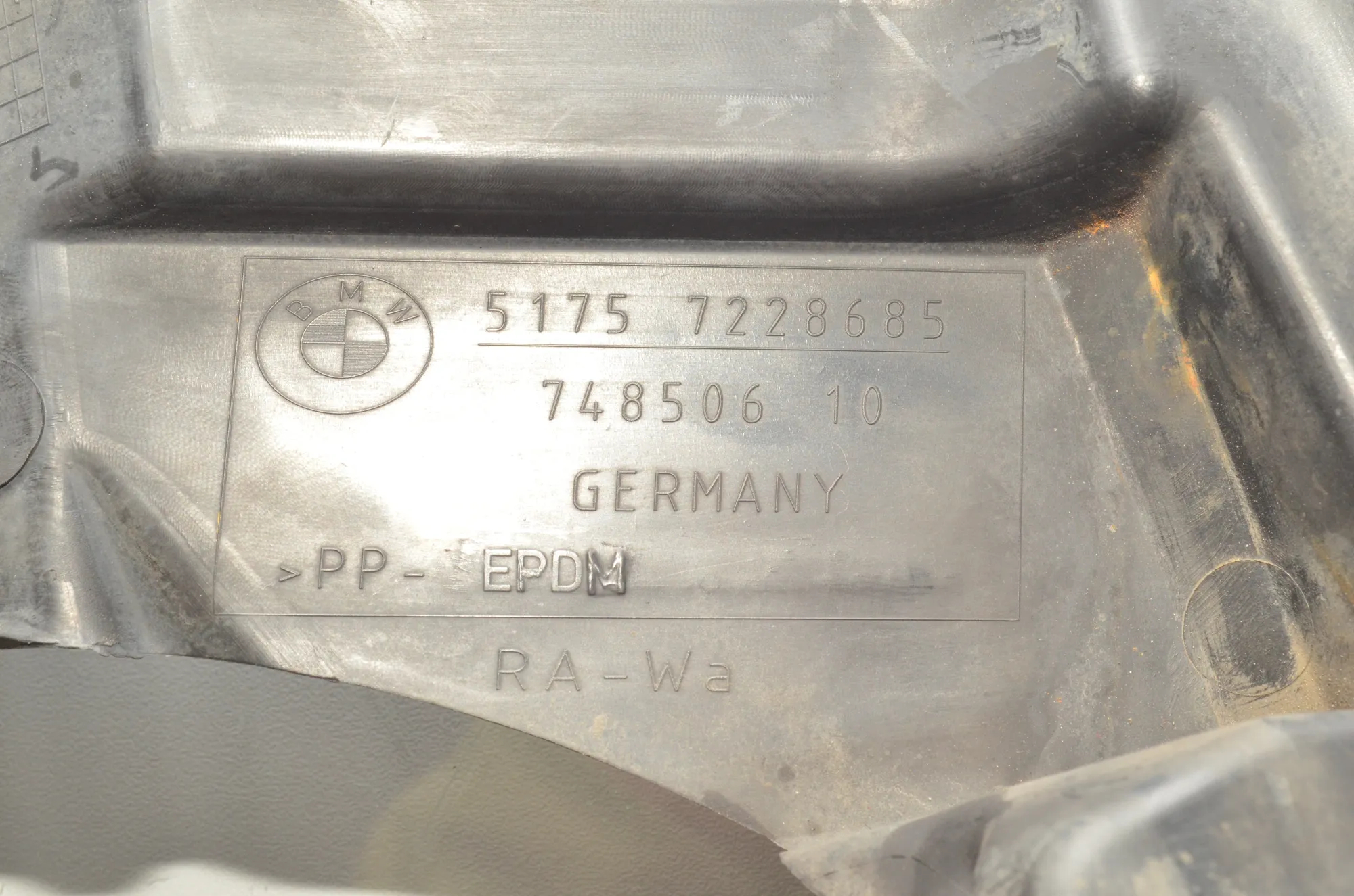 Other Underbody Cover – OEM 7228685 · BMW 5 (F10) 535 d xDrive 2014 – 4