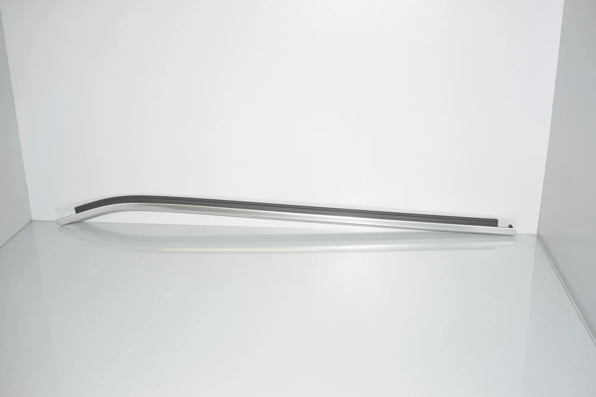 Front Left Door Window Strip · BMW iX3 (G08) BMW iX3 (G08) Electric (286 HP) 2023 – 2