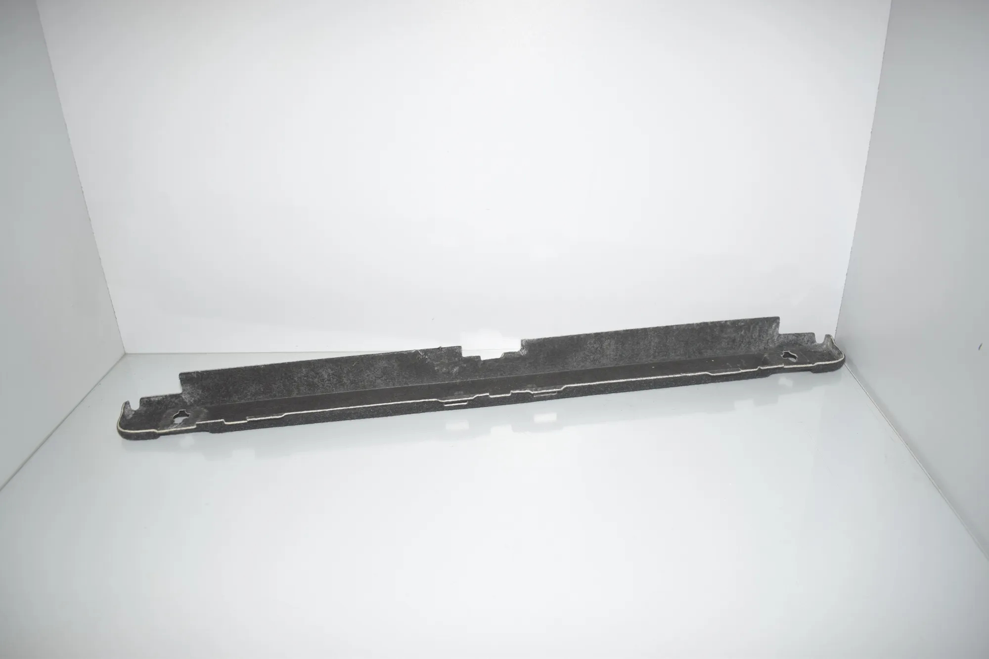 Trunk Boot Trim – OEM 7272385 · BMW i3 (I01) Electric 2019 – 5