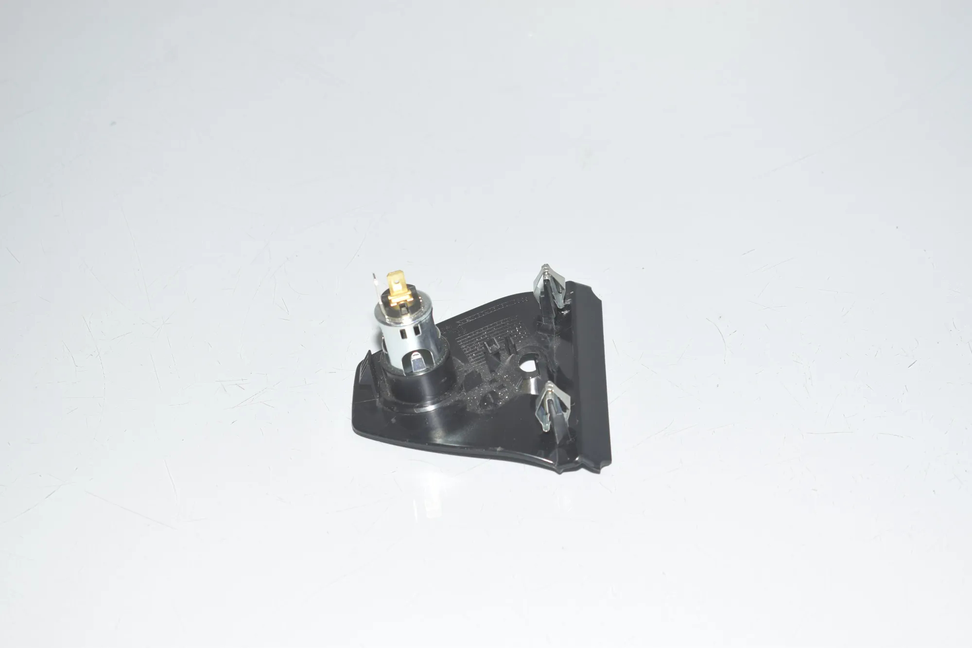 Other Interior Parts – OEM 9282961 · BMW i3 (I01) Electric 2019 – 3
