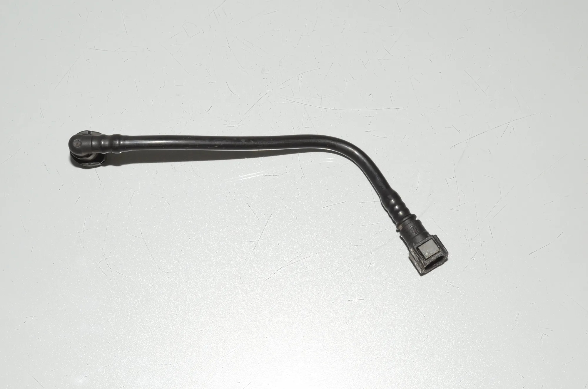 Other tubes – OEM 7352385 · BMW 5 (F10) 535 d xDrive 2014 – 3