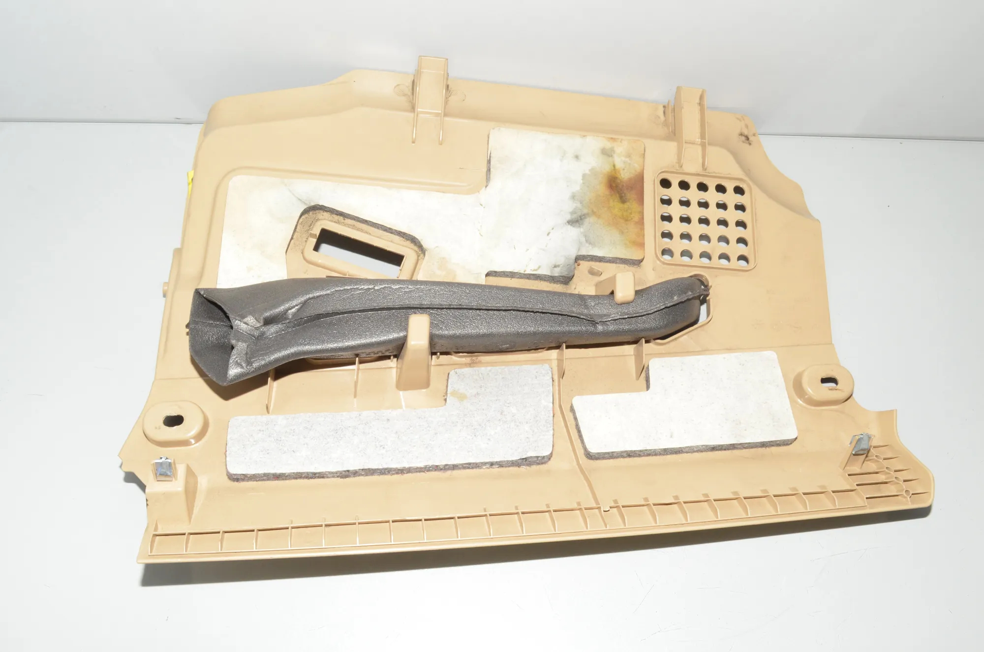 Dashboard Lower Trim – OEM 9142654 · BMW 5 Gran Turismo (F07) 530 d 2010 – 2