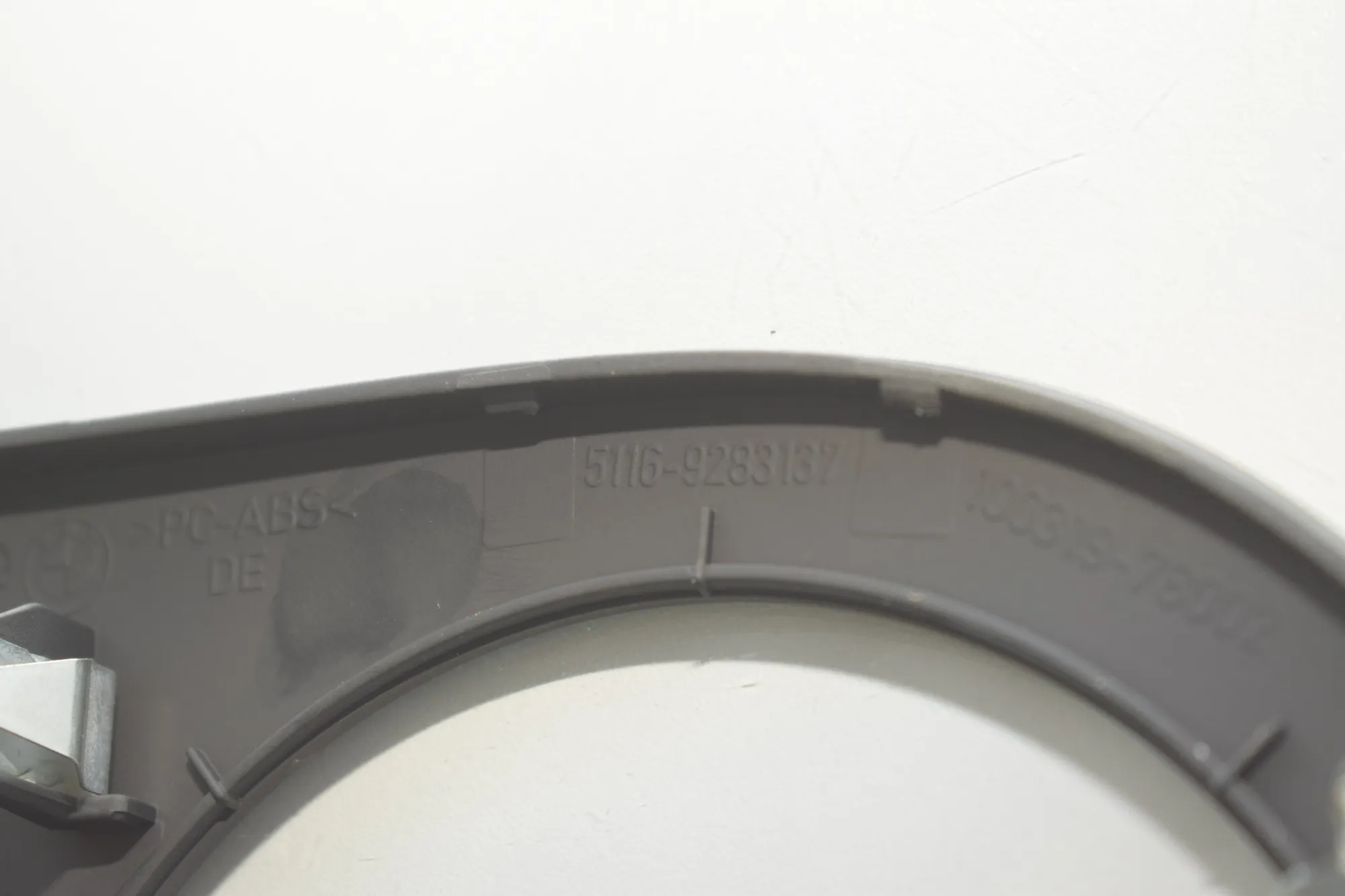 Center Console Trim – OEM 9283137 · BMW i3 (I01) Electric 2019 – 5