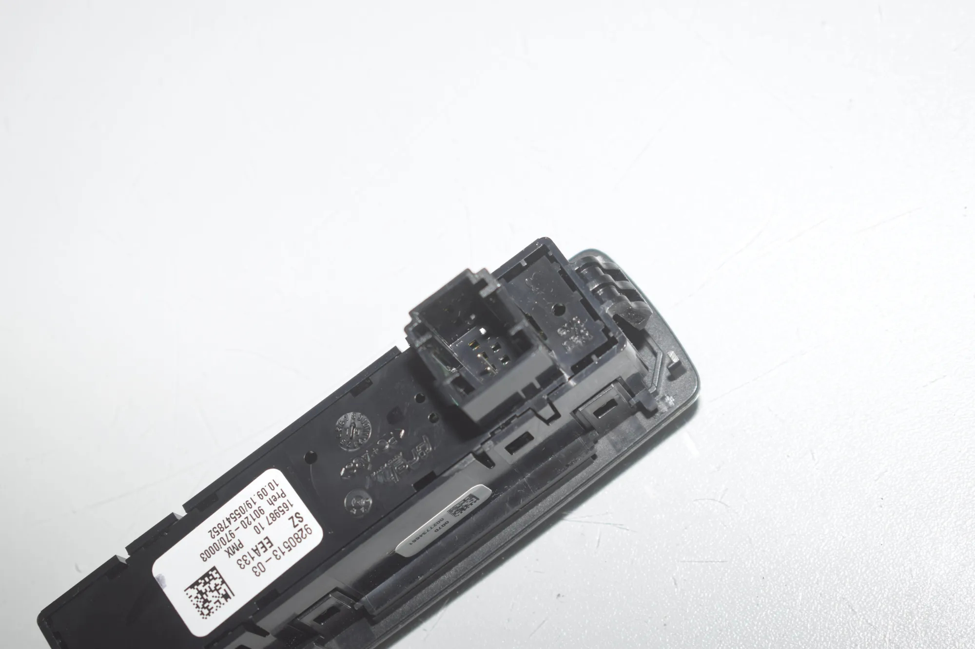 Button Switch Panel – OEM 9280513 · BMW i3 (I01) Electric 2019 – 5