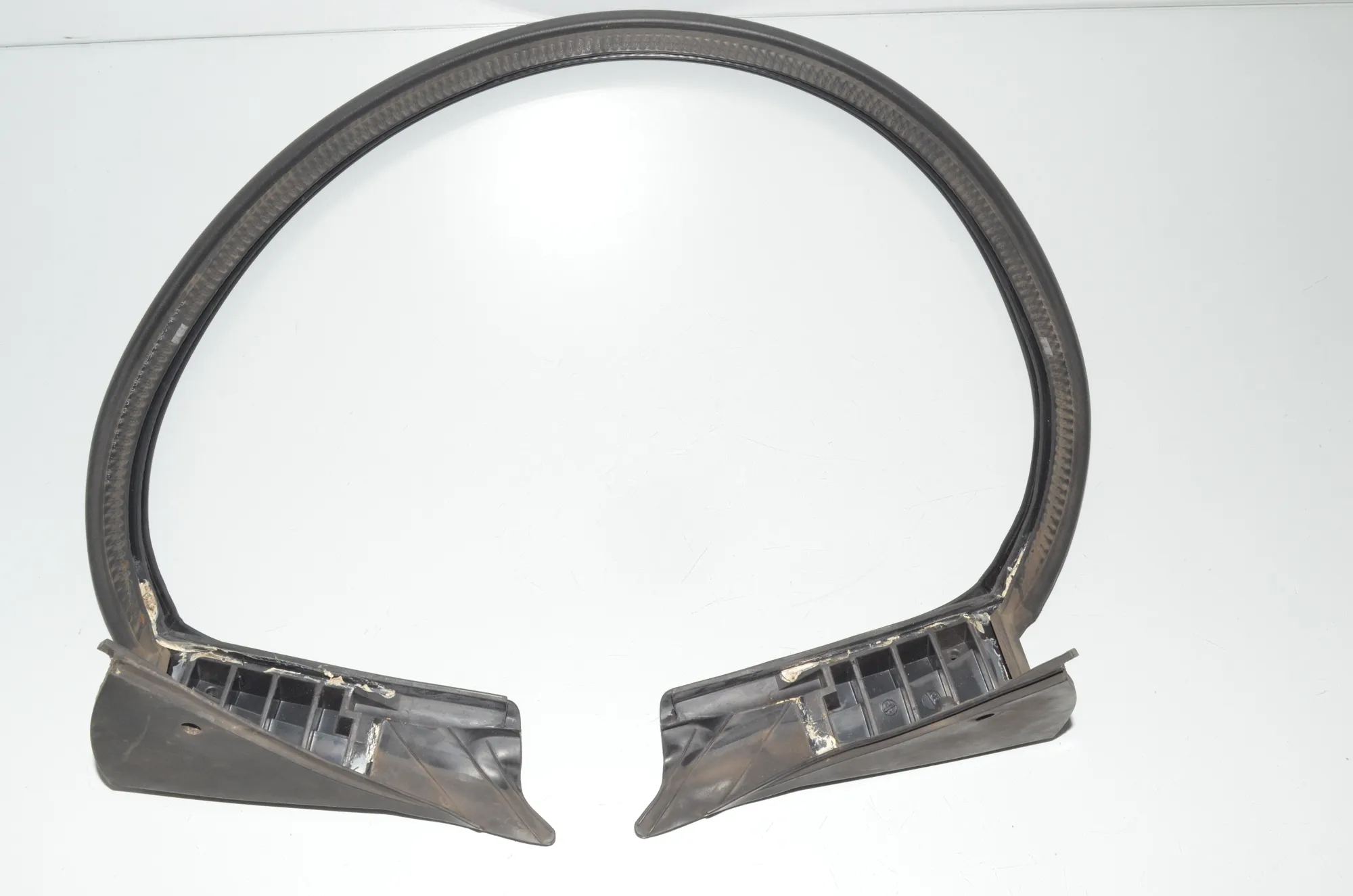 Tailgate Rubber Seal – OEM 51767200515 · BMW 5 Gran Turismo (F07) 530 d 2010 – 3