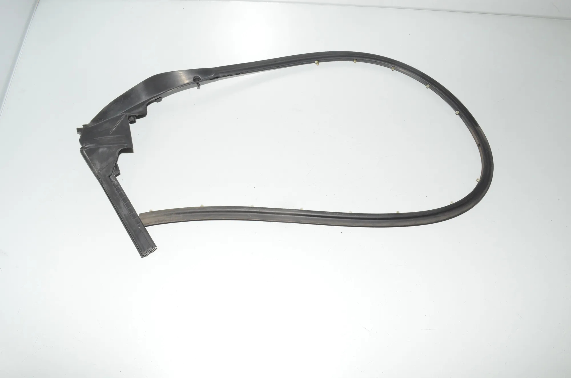 Rear Right Door Rubber Seal – OEM 7176778 · BMW 5 Gran Turismo (F07) 530 d 2010 – 2