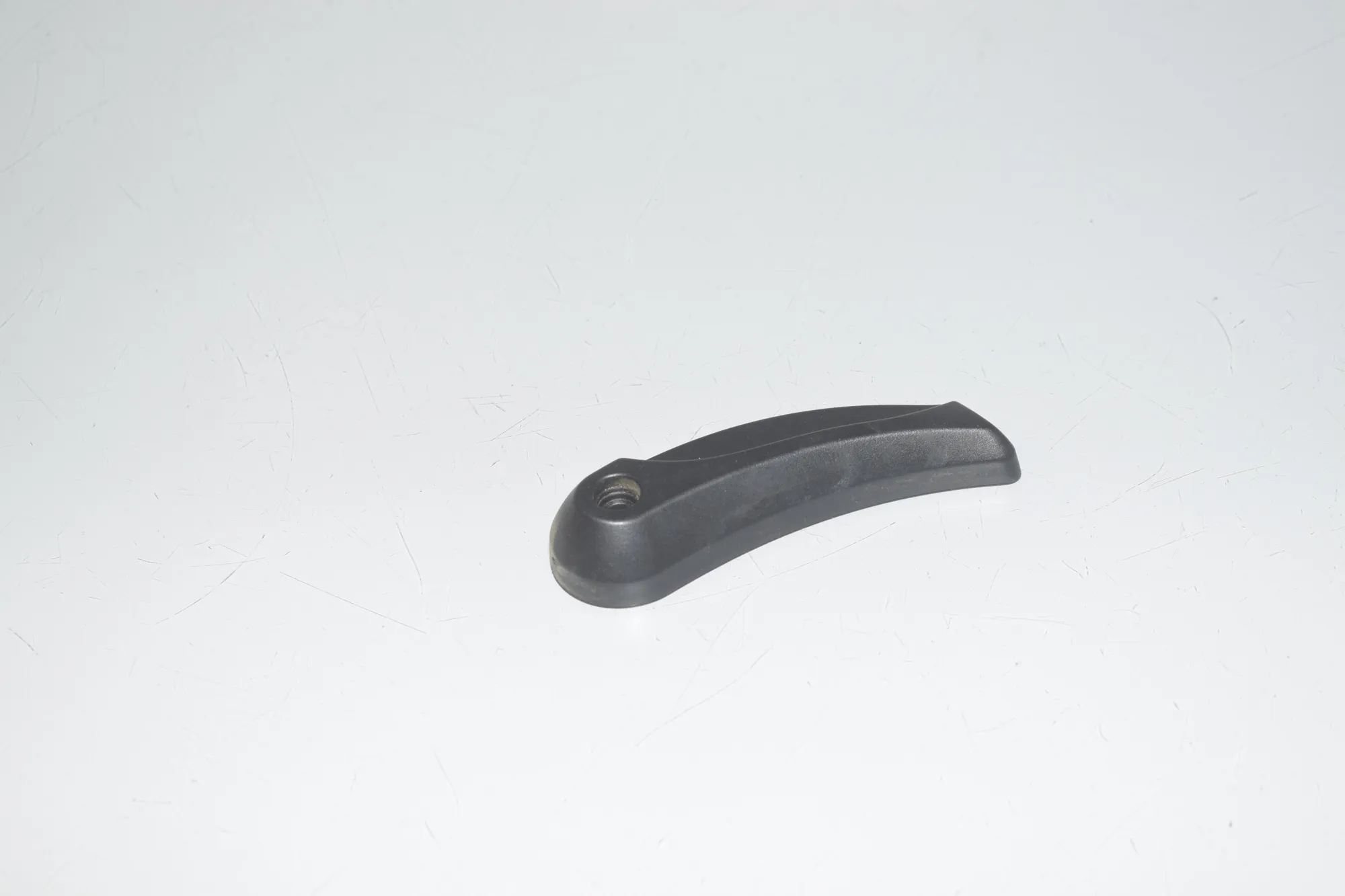 Bonnet Release Handle – OEM 9113984 · BMW 5 (F10) 535 d xDrive 2014 – 2