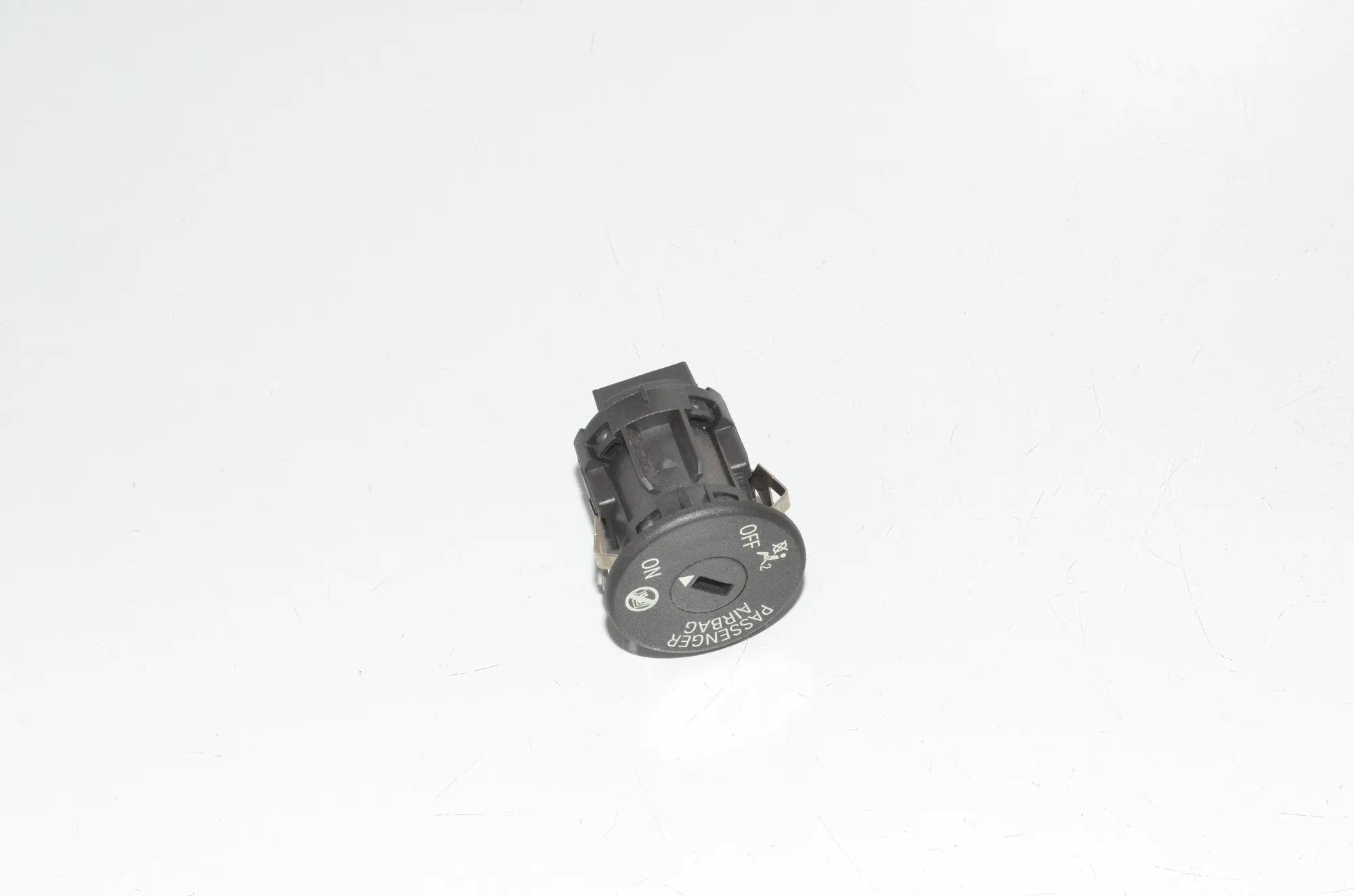 SRS Switch – OEM 9326501 · BMW 5 (F10) 535 d xDrive 2014 – 2