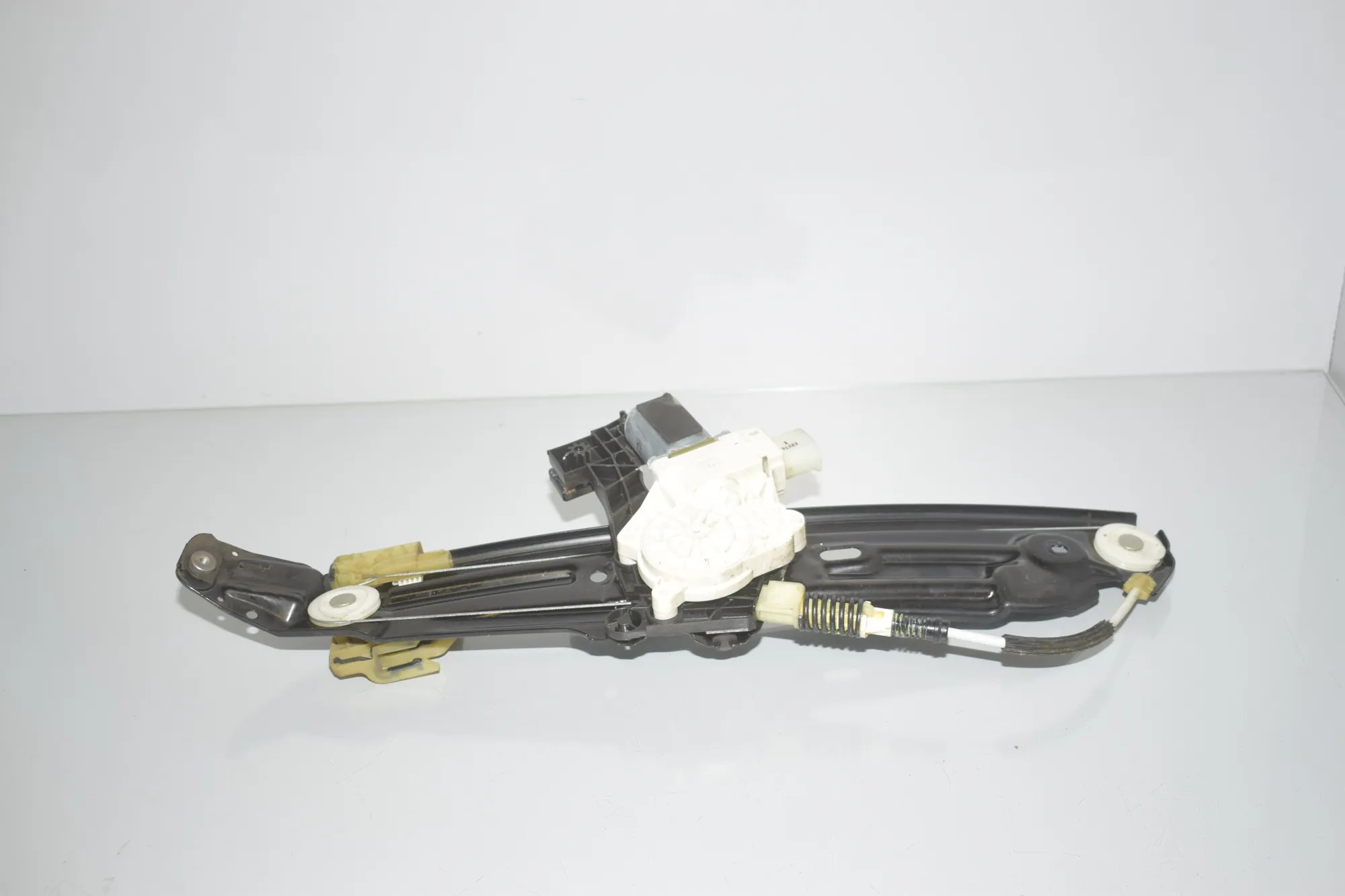 Rear Right Door Window Regulator – OEM 7208018 · BMW 5 (F10) 535 d xDrive 2014 – 3