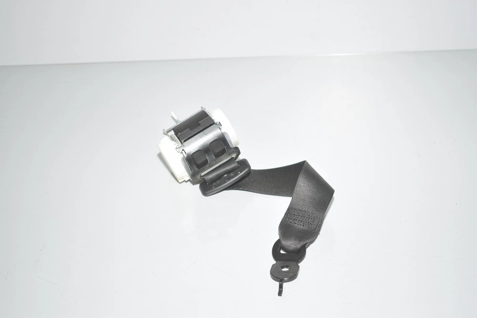 Rear Right Seatbelt – OEM 9163237 · BMW 5 (F10) 535 d xDrive 2014 – 2