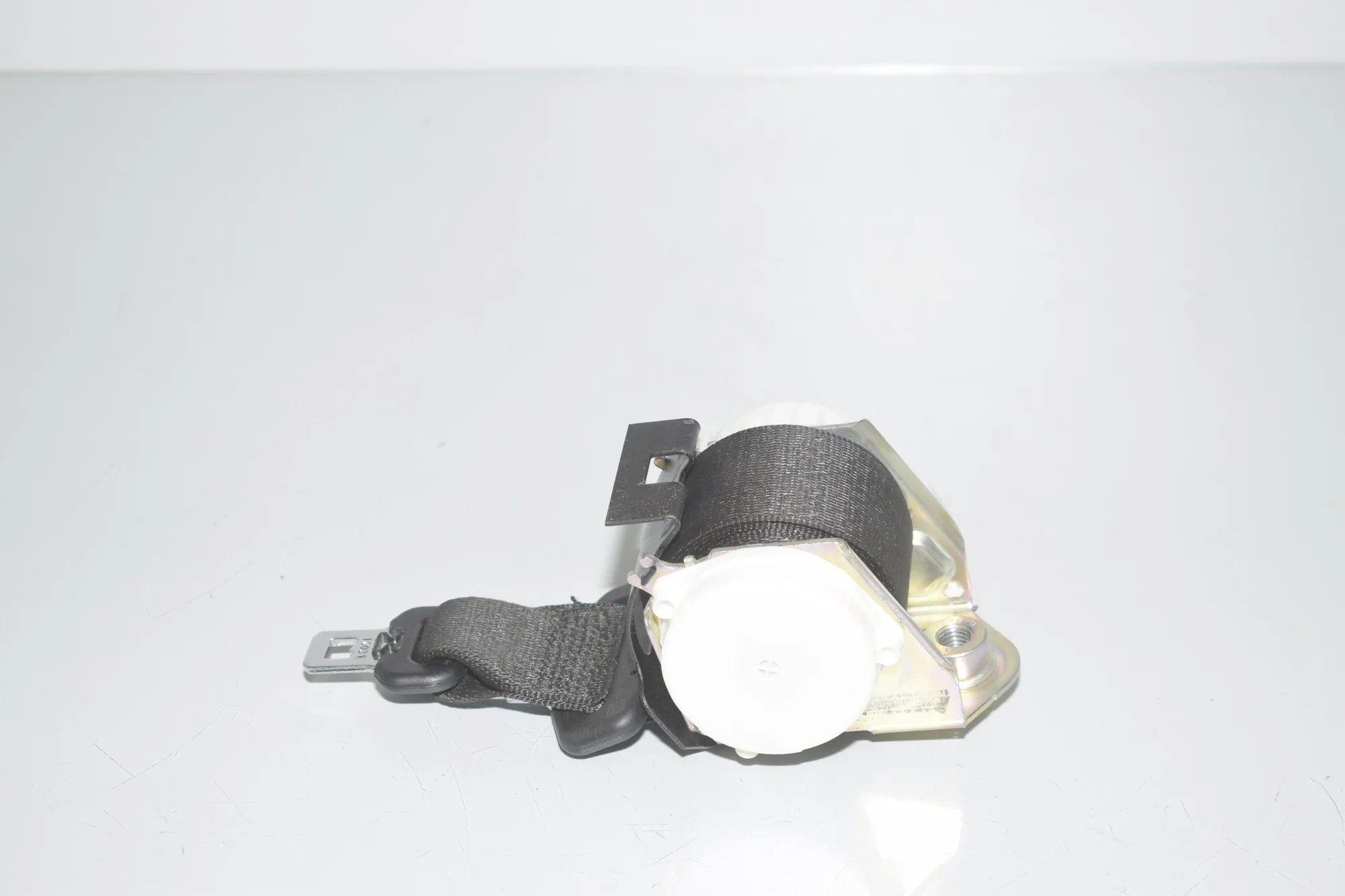 Rear Middle Seatbelt – OEM 7247667 · BMW 5 (F10) 535 d xDrive 2014 – 2