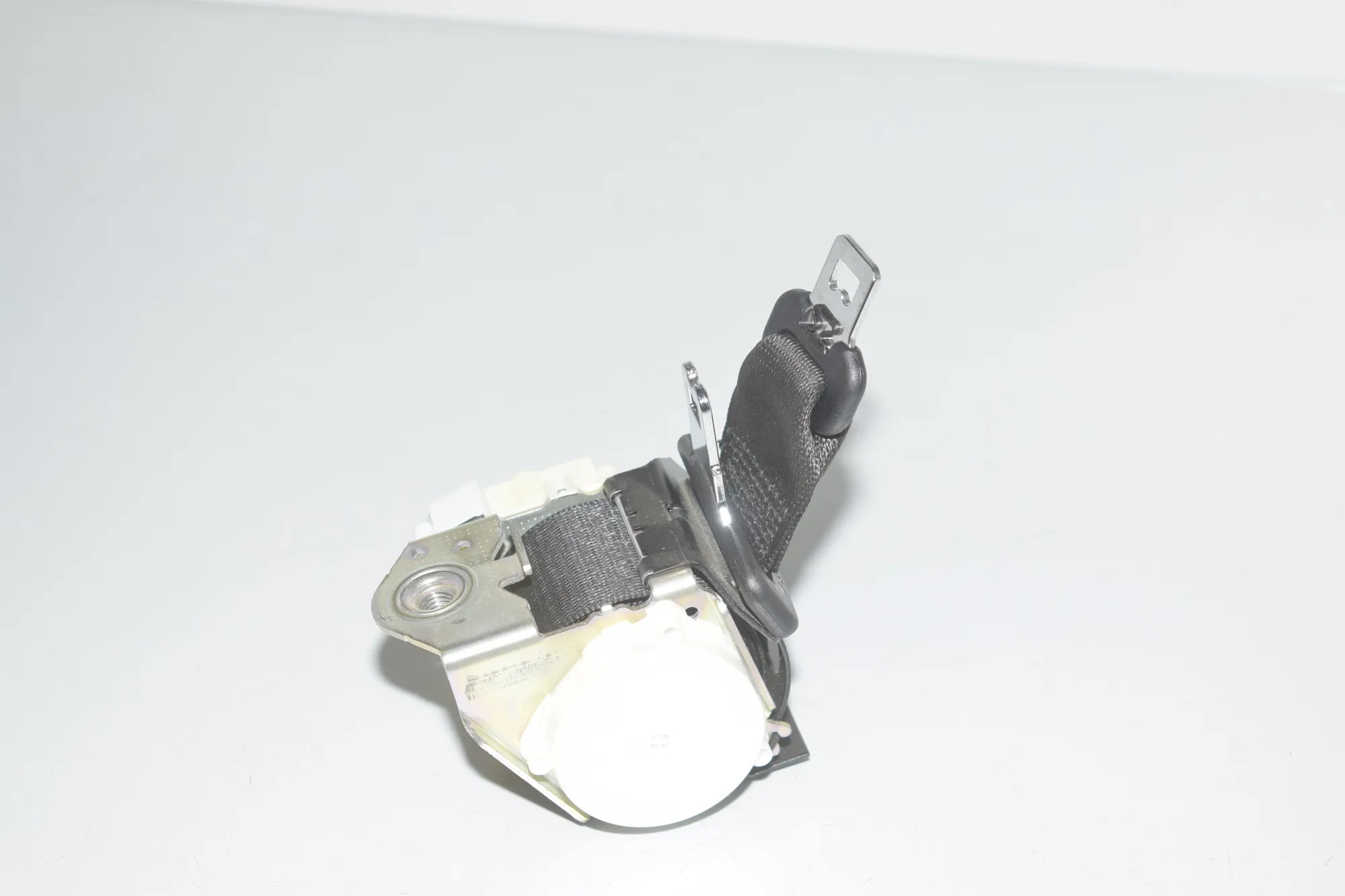 Rear Middle Seatbelt – OEM 7247667 · BMW 5 (F10) 535 d xDrive 2014 – 4