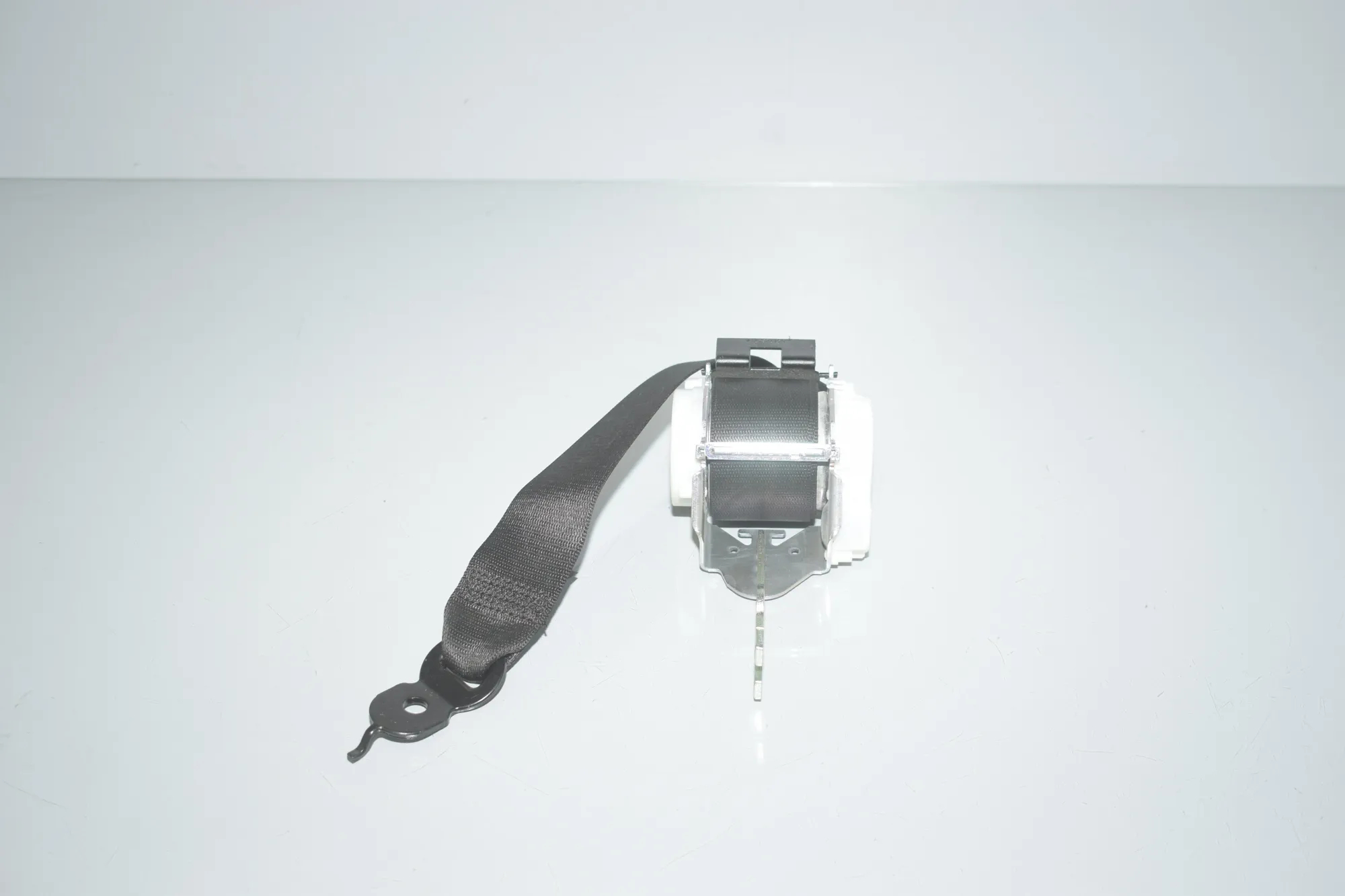 Rear Left Seatbelt – OEM 9163237 · BMW 5 (F10) 535 d xDrive 2014