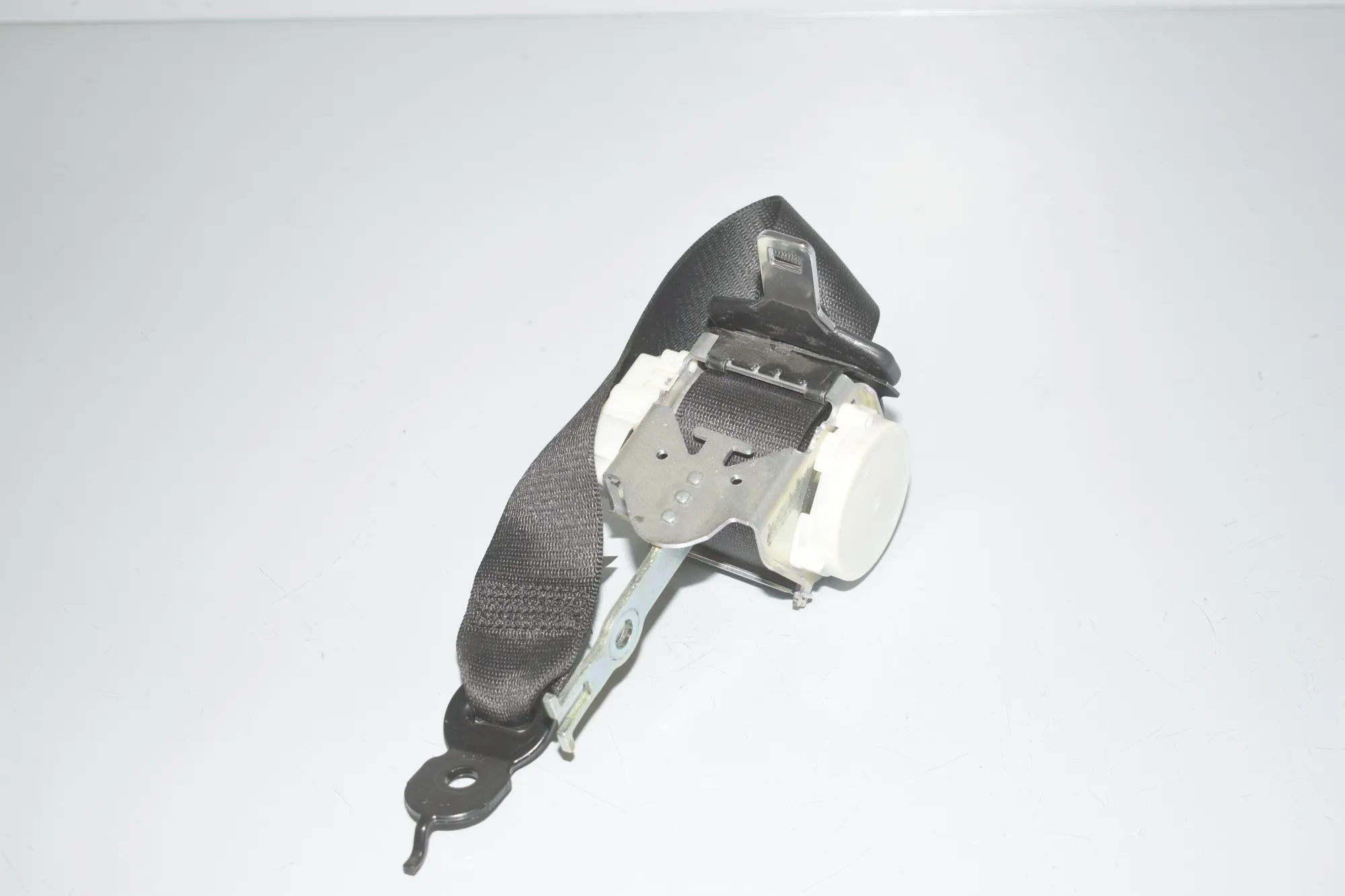 Rear Left Seatbelt – OEM 9163237 · BMW 5 (F10) 535 d xDrive 2014 – 3