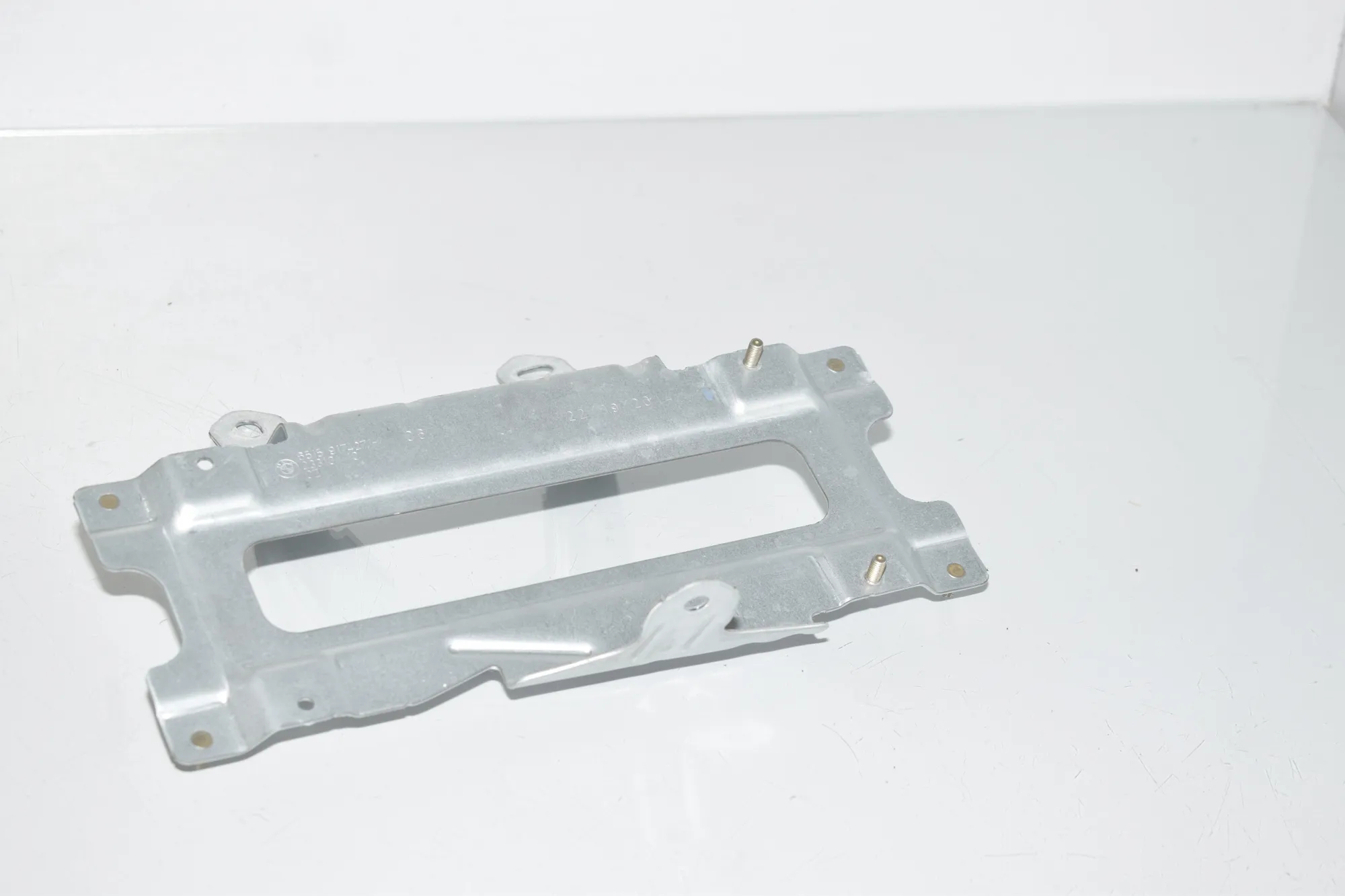 Bracket – OEM 9174271 · BMW 5 (F10) 535 d xDrive 2014 – 3