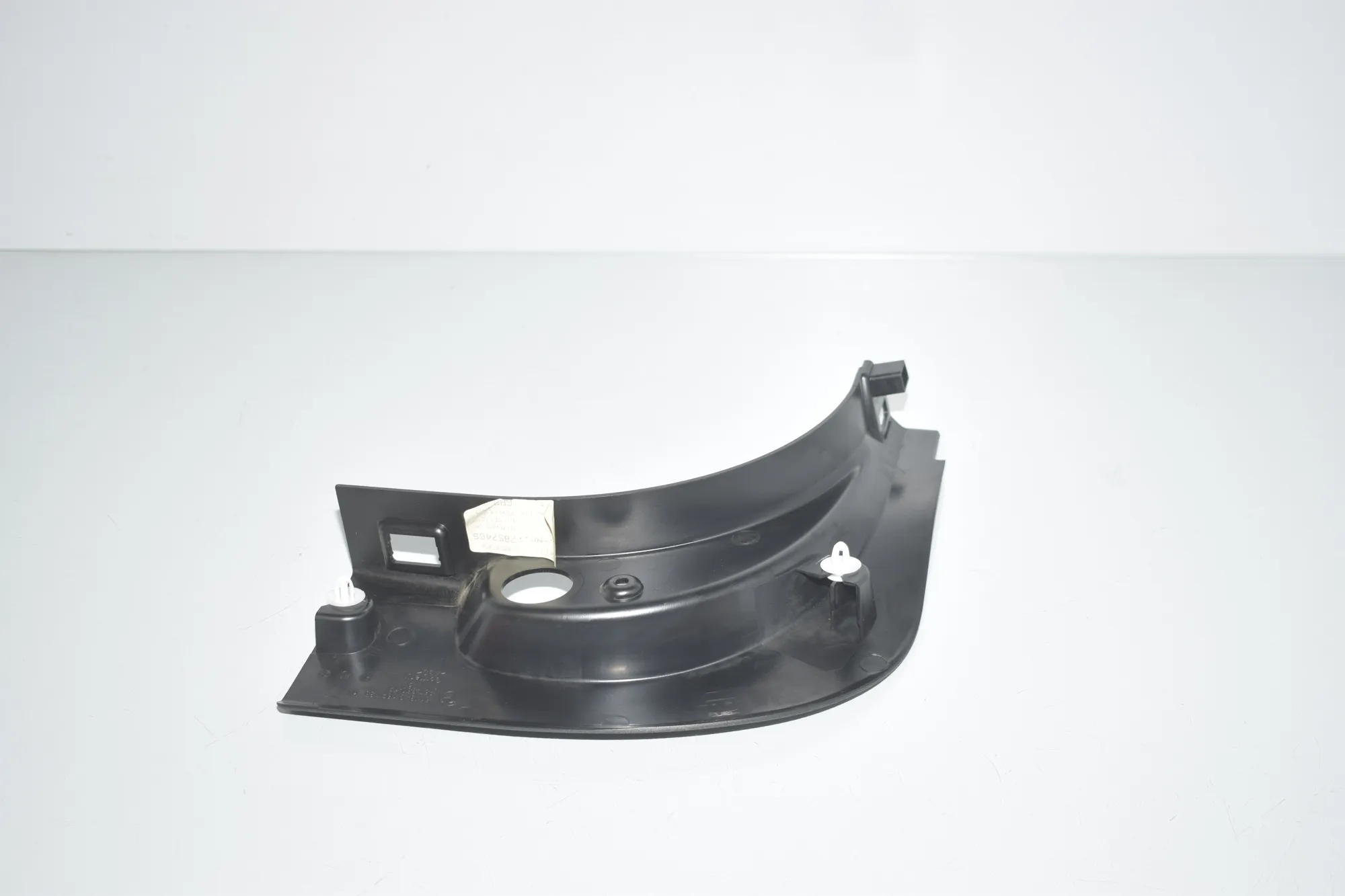 Front Left Interior Step Trim – OEM 9162735 · BMW 5 (F10) 535 d xDrive 2014 – 4