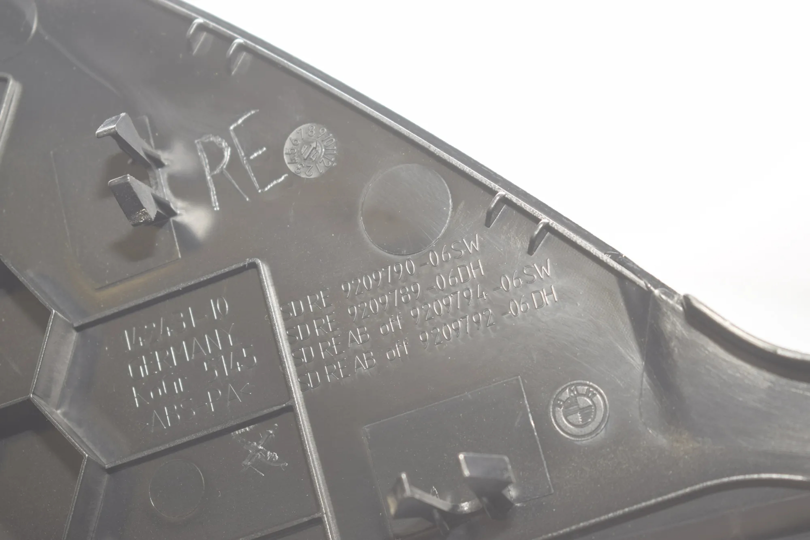 Dashboard Side Trim – OEM 9209790 · BMW 5 (F10) 535 d xDrive 2014 – 4