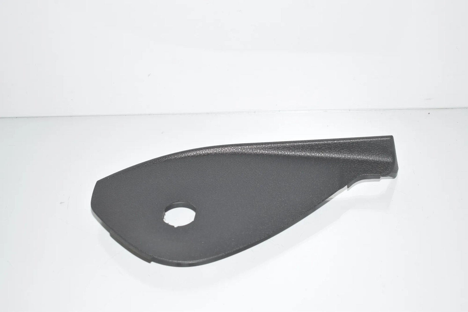 Dashboard Side Trim – OEM 9209790 · BMW 5 (F10) 535 d xDrive 2014