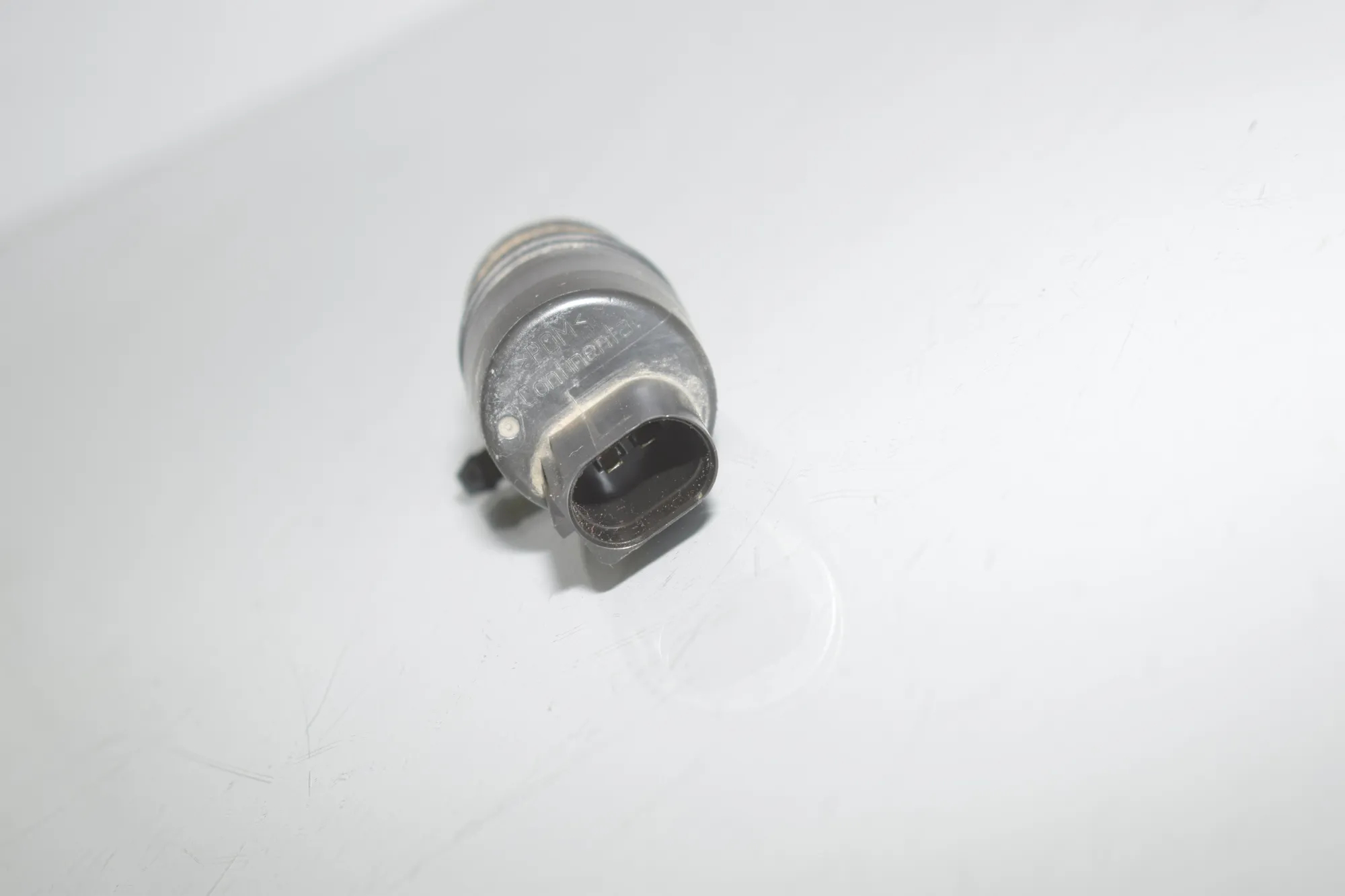 Washer Tank Motor – OEM 6934160 · BMW 5 (F10) 535 d xDrive 2014 – 5