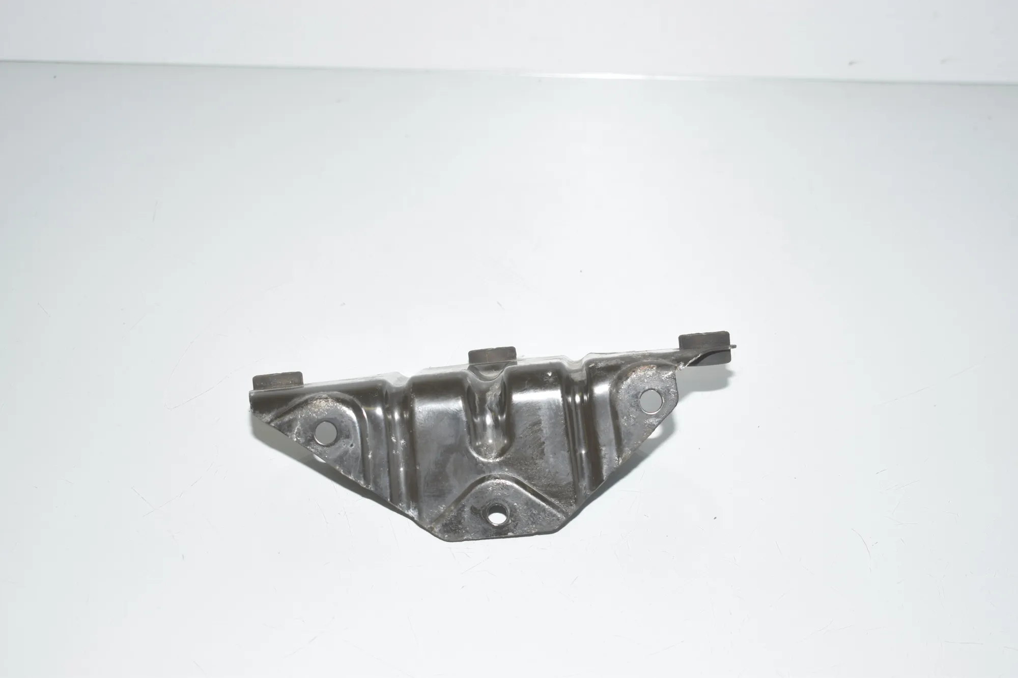 Bracket – OEM 6772102 · BMW X5 (E70) M 50 d 2013 – 4