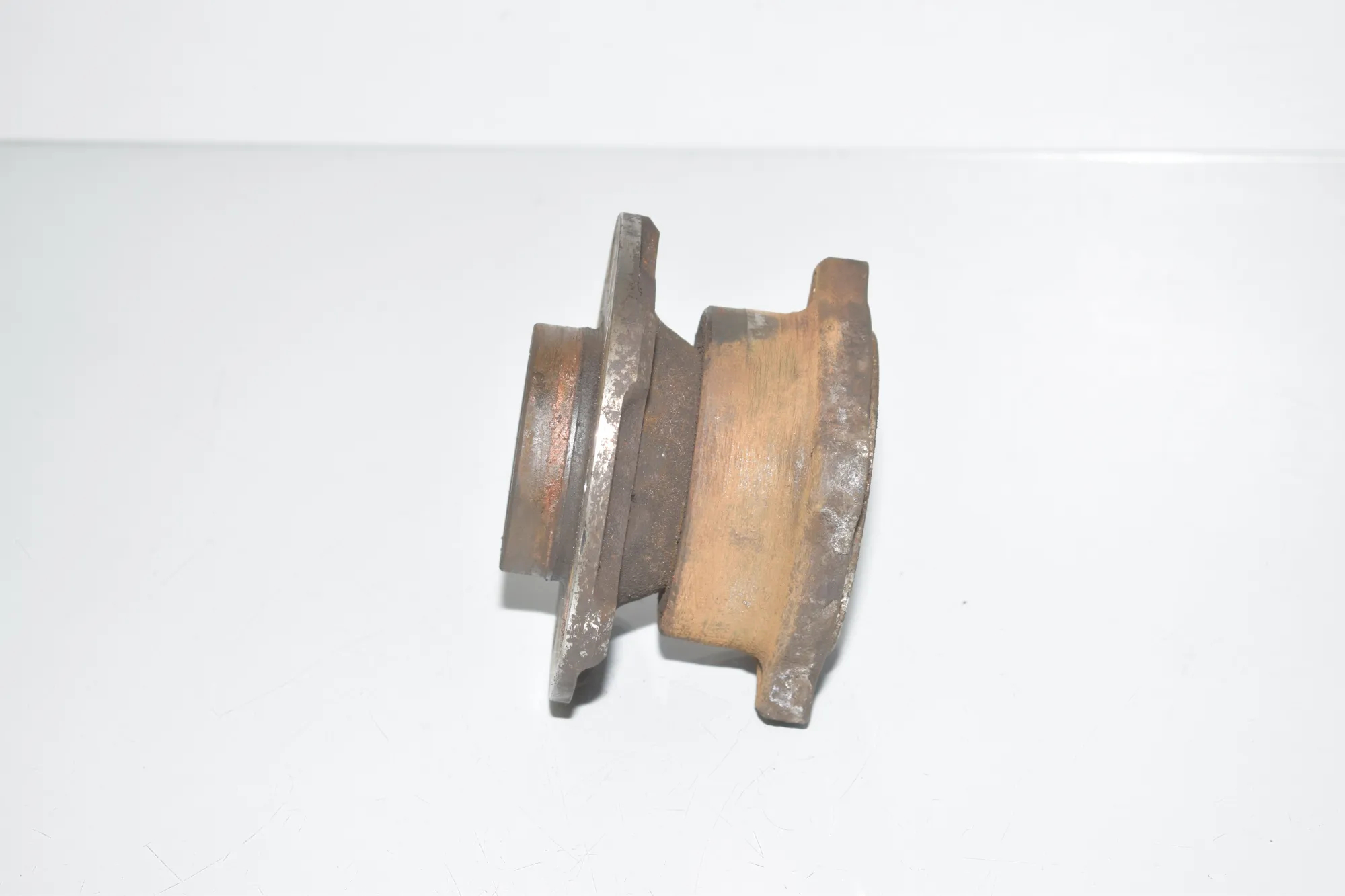 Rear Left Wheel Bearing – OEM 6867811 · BMW X5 (E70) M 50 d 2013 – 3