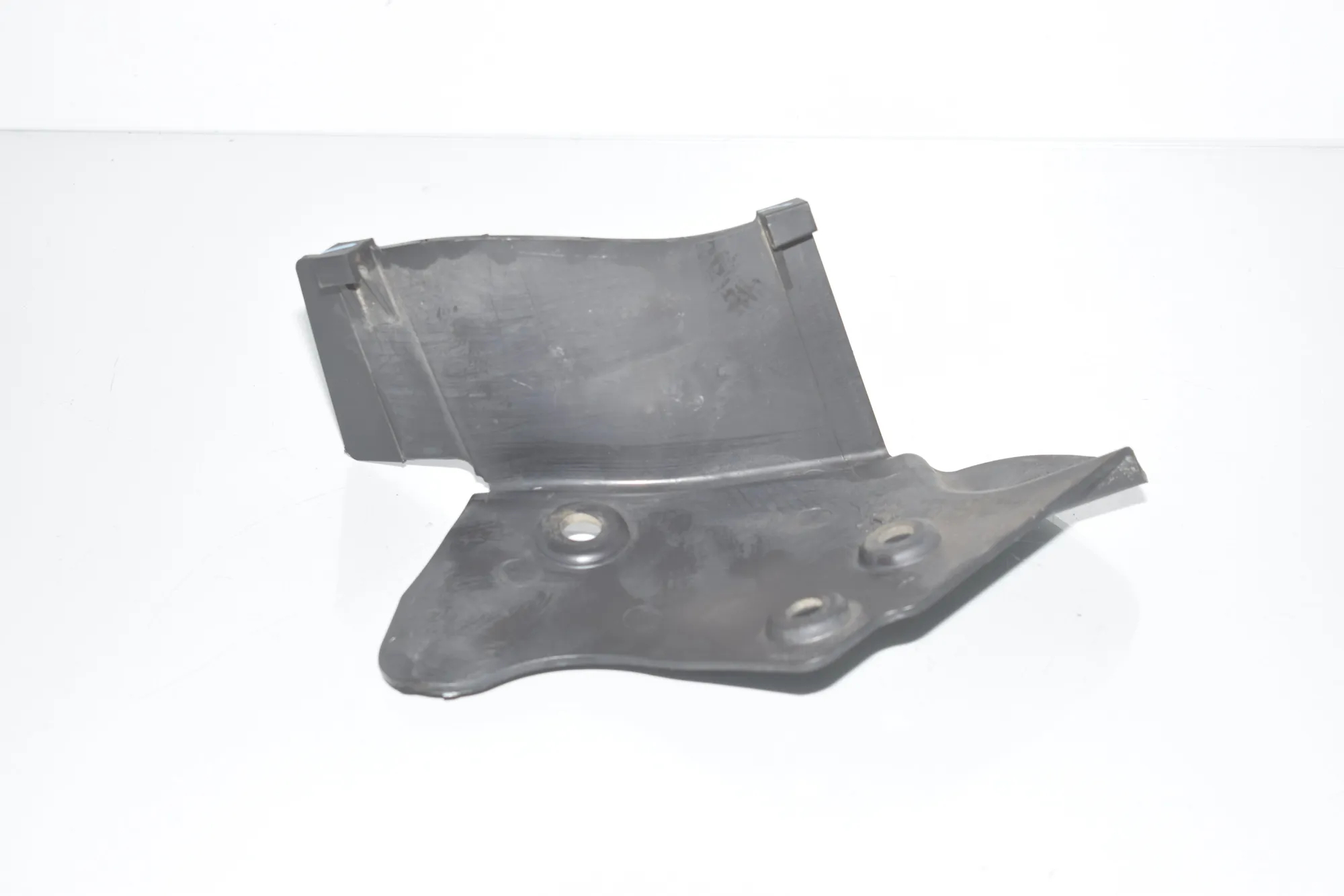 Control Arm Cover – OEM 6776981 · BMW X5 (E70) M 50 d 2013 – 2