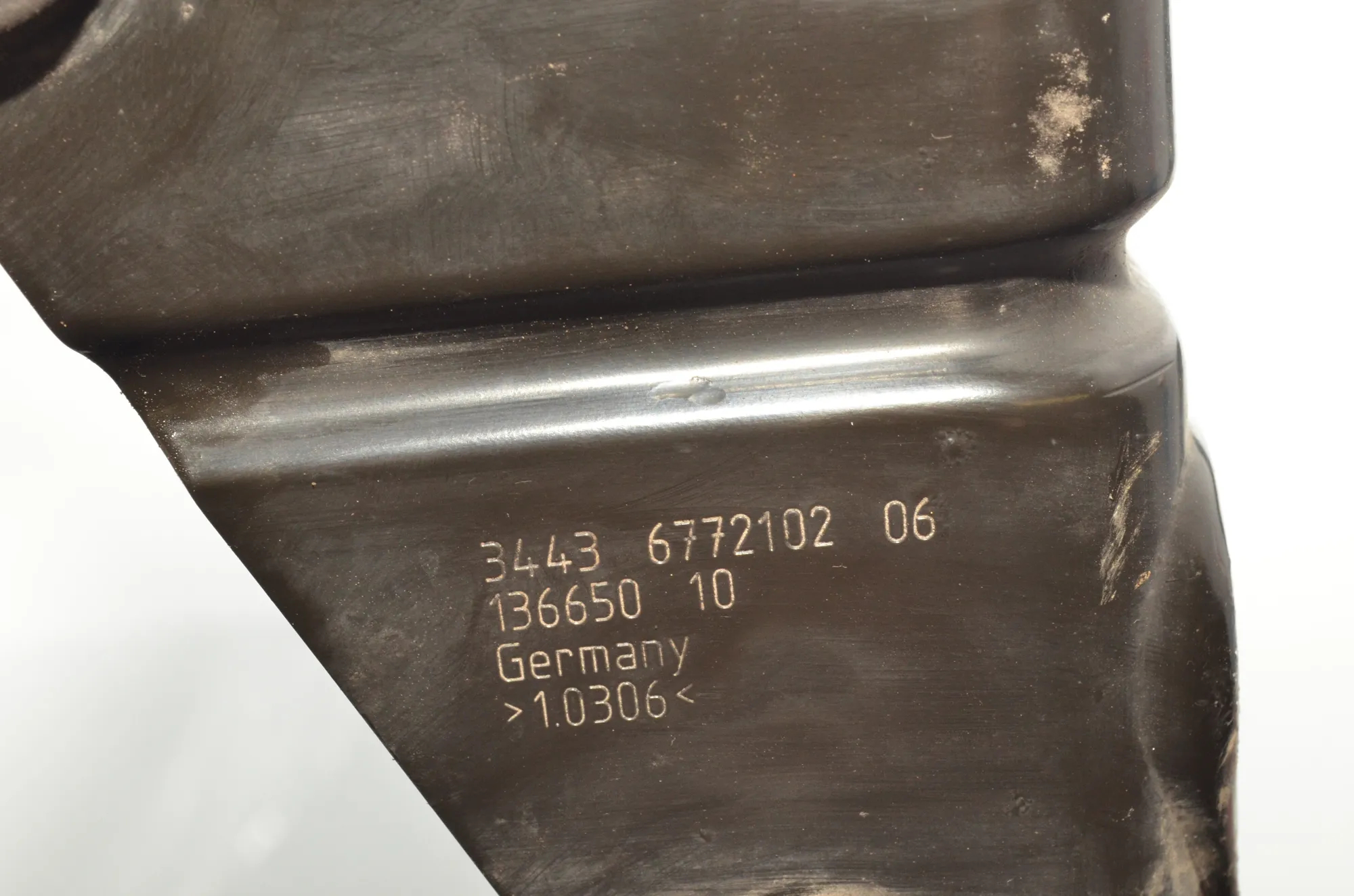 Bracket – OEM 6772102 · BMW X6 (F16, F86) M 50 d 2016 – 5