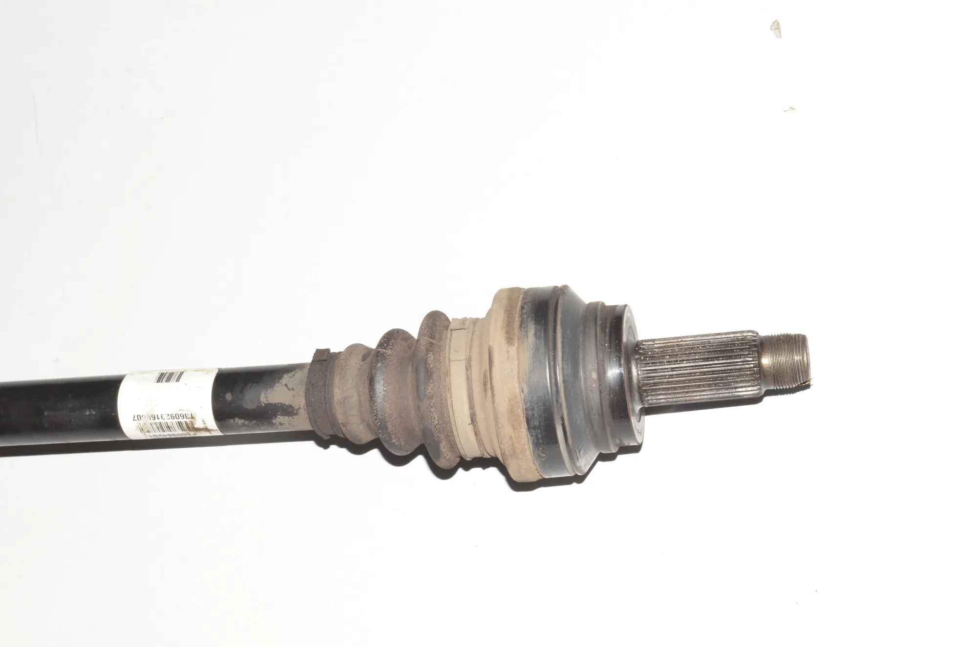 Rear Left Driveshaft – OEM 8609842 · BMW X6 (F16, F86) M 50 d 2016 – 3