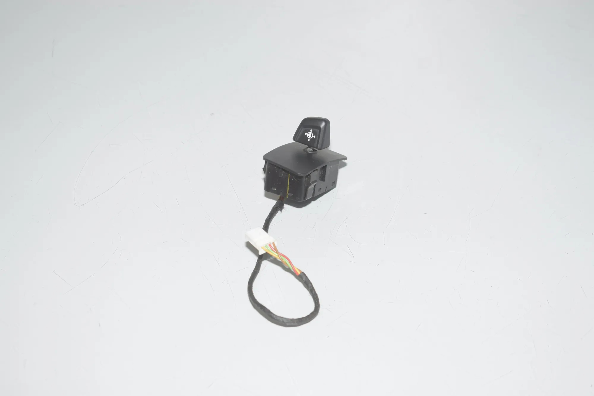 Steering Wheel Adjustment Switch – OEM 9188877 · BMW 5 (F10) 530 d 2013
