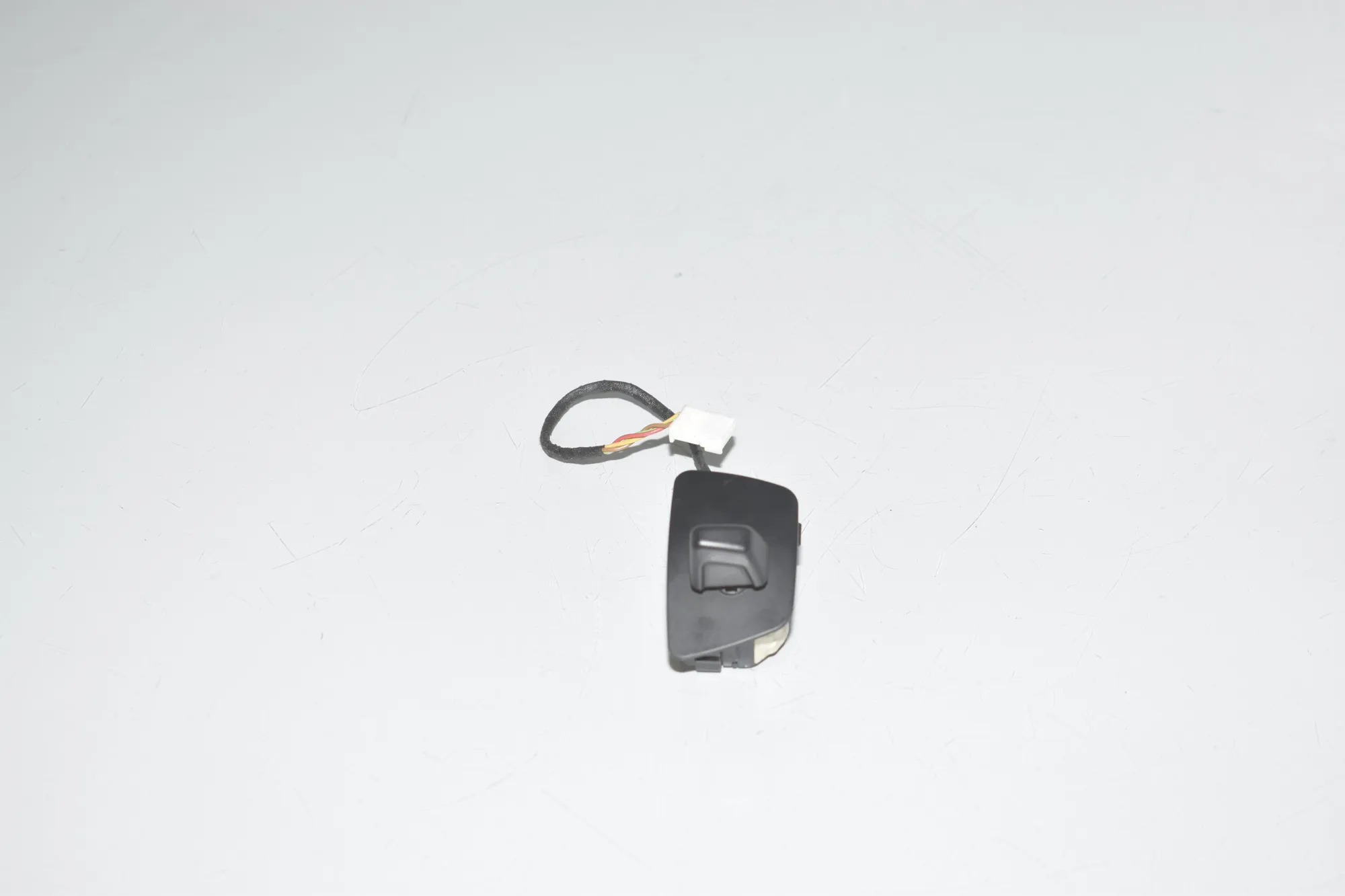 Steering Wheel Adjustment Switch – OEM 9188877 · BMW 5 (F10) 530 d 2013 – 2