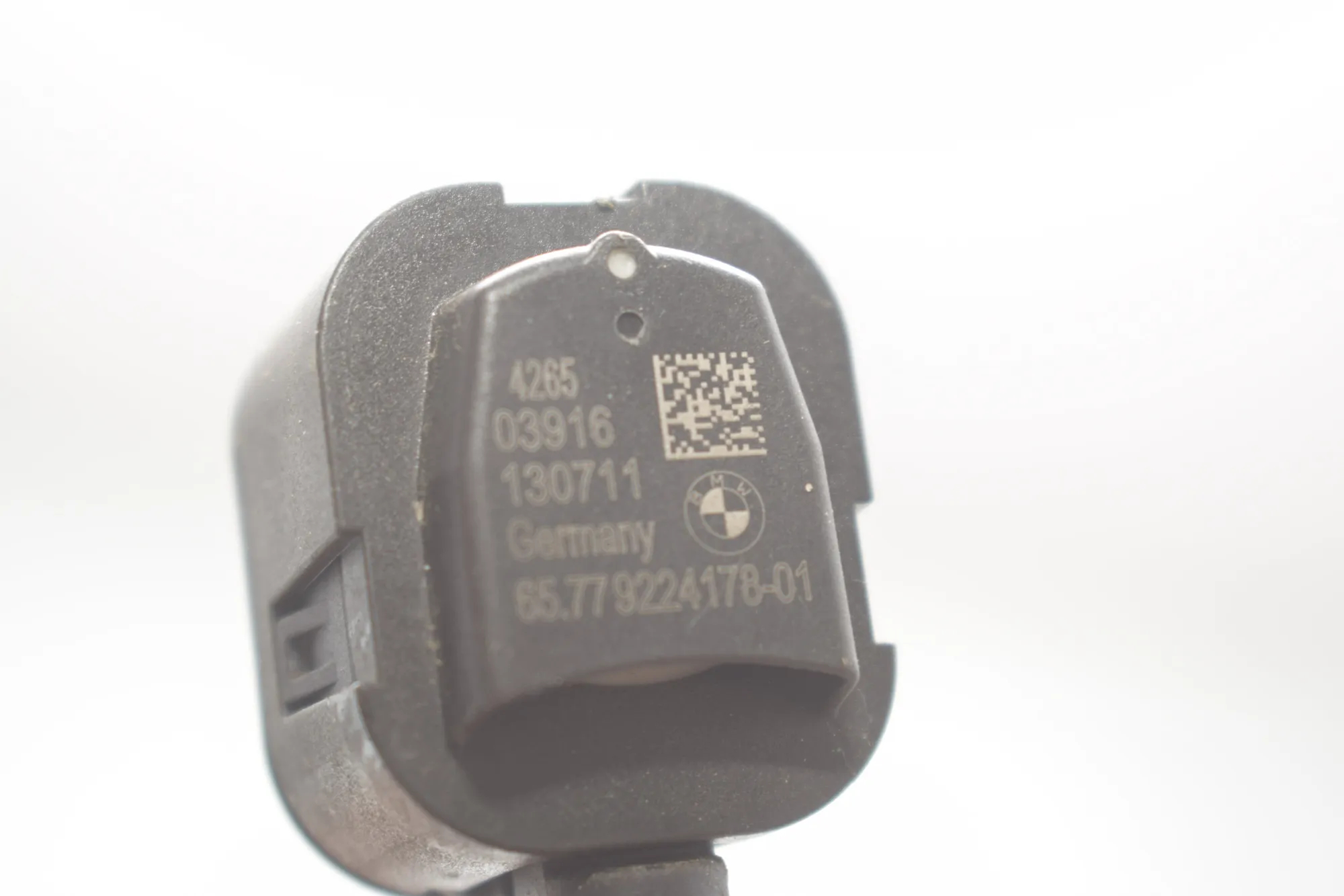 Left Side Impact Sensor – OEM 9224178 · BMW 5 (F10) 530 d 2013 – 6